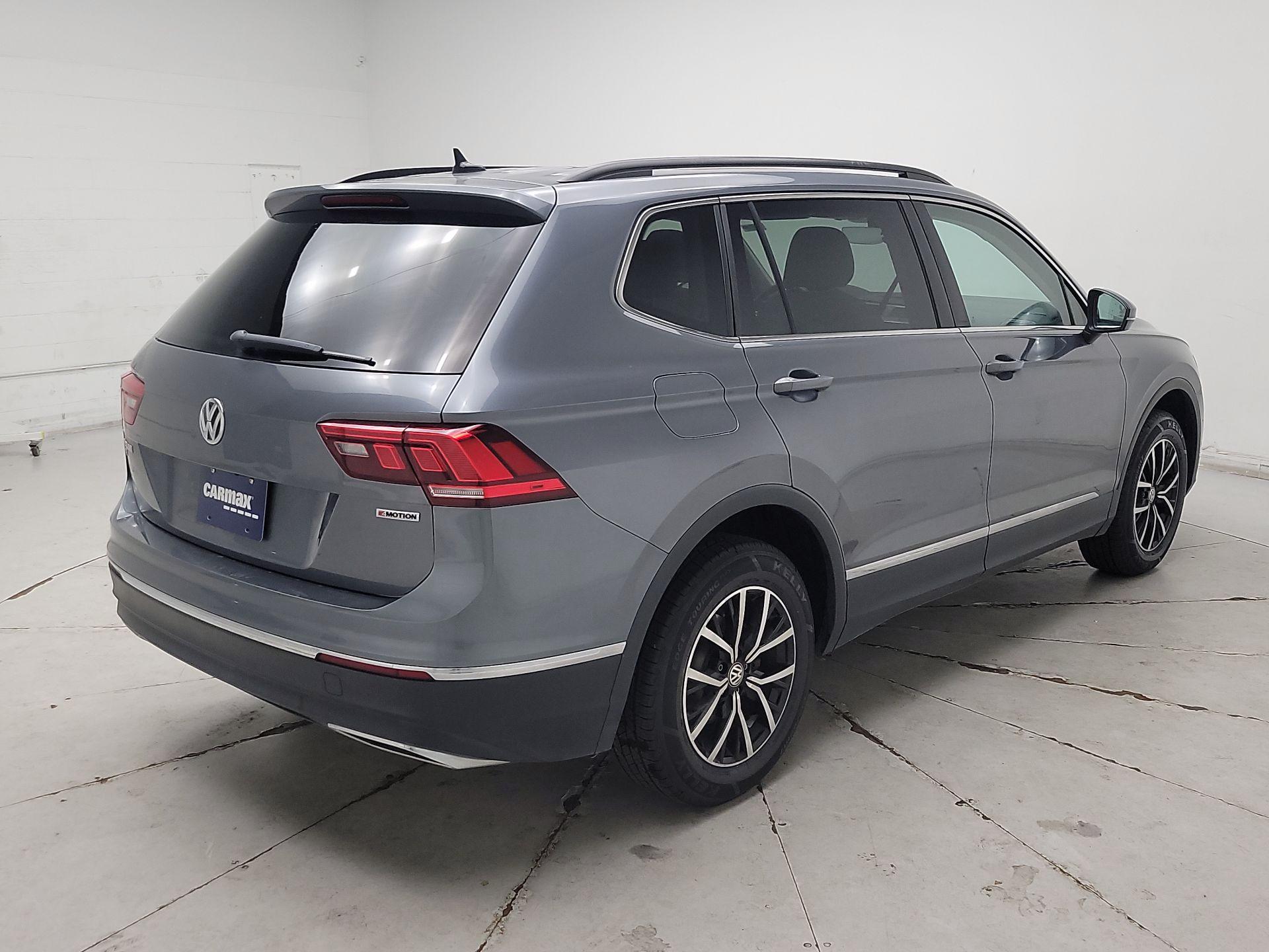 Thumbnail: 2021 Volkswagen Tiguan - 5
