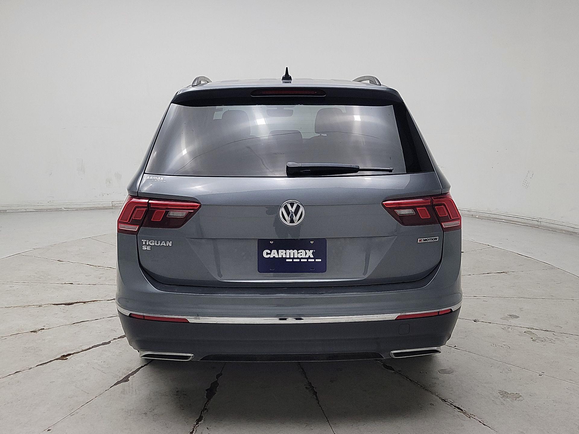 Thumbnail: 2021 Volkswagen Tiguan - 6