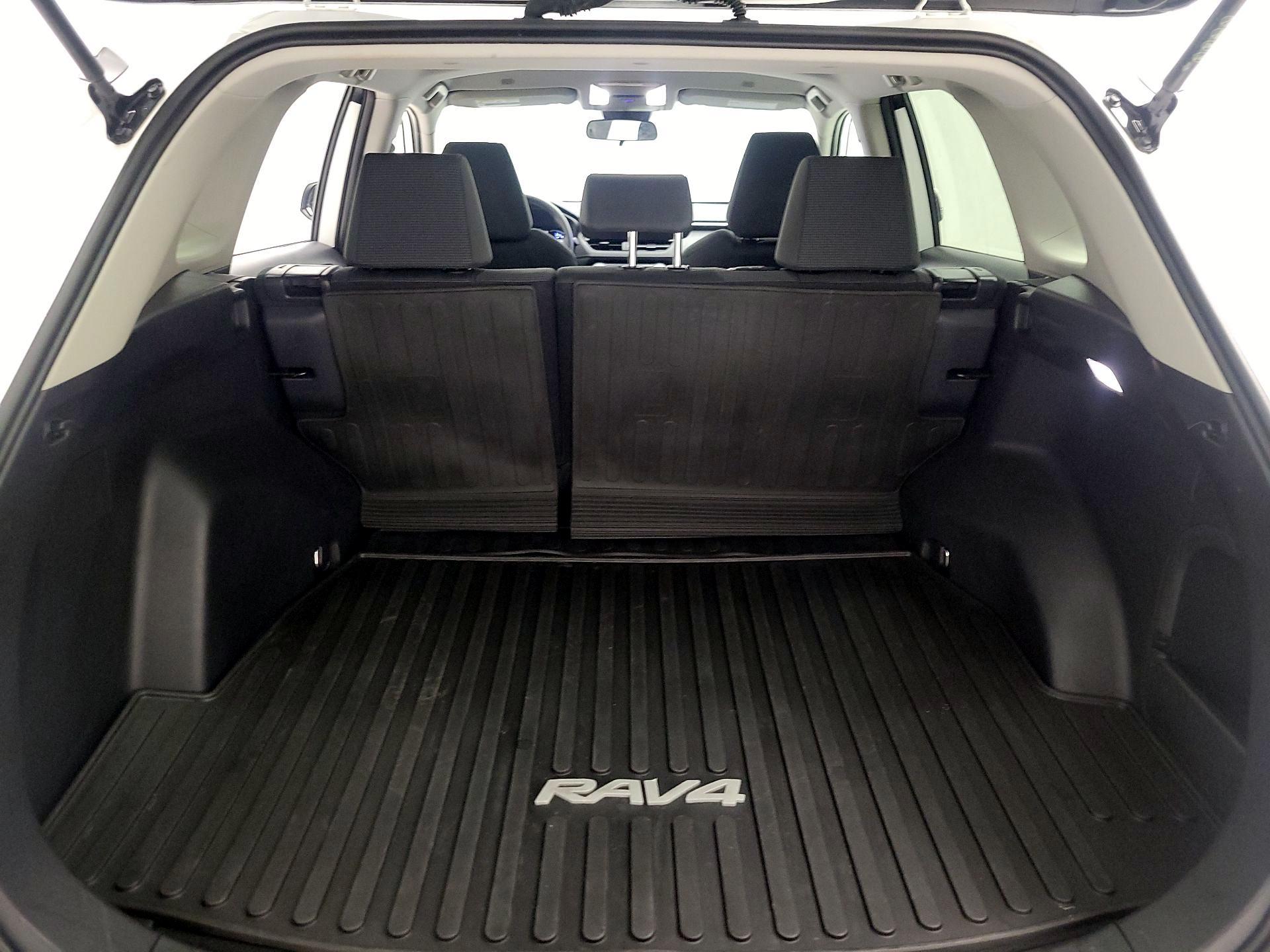 Thumbnail: 2024 Toyota RAV4 - 19