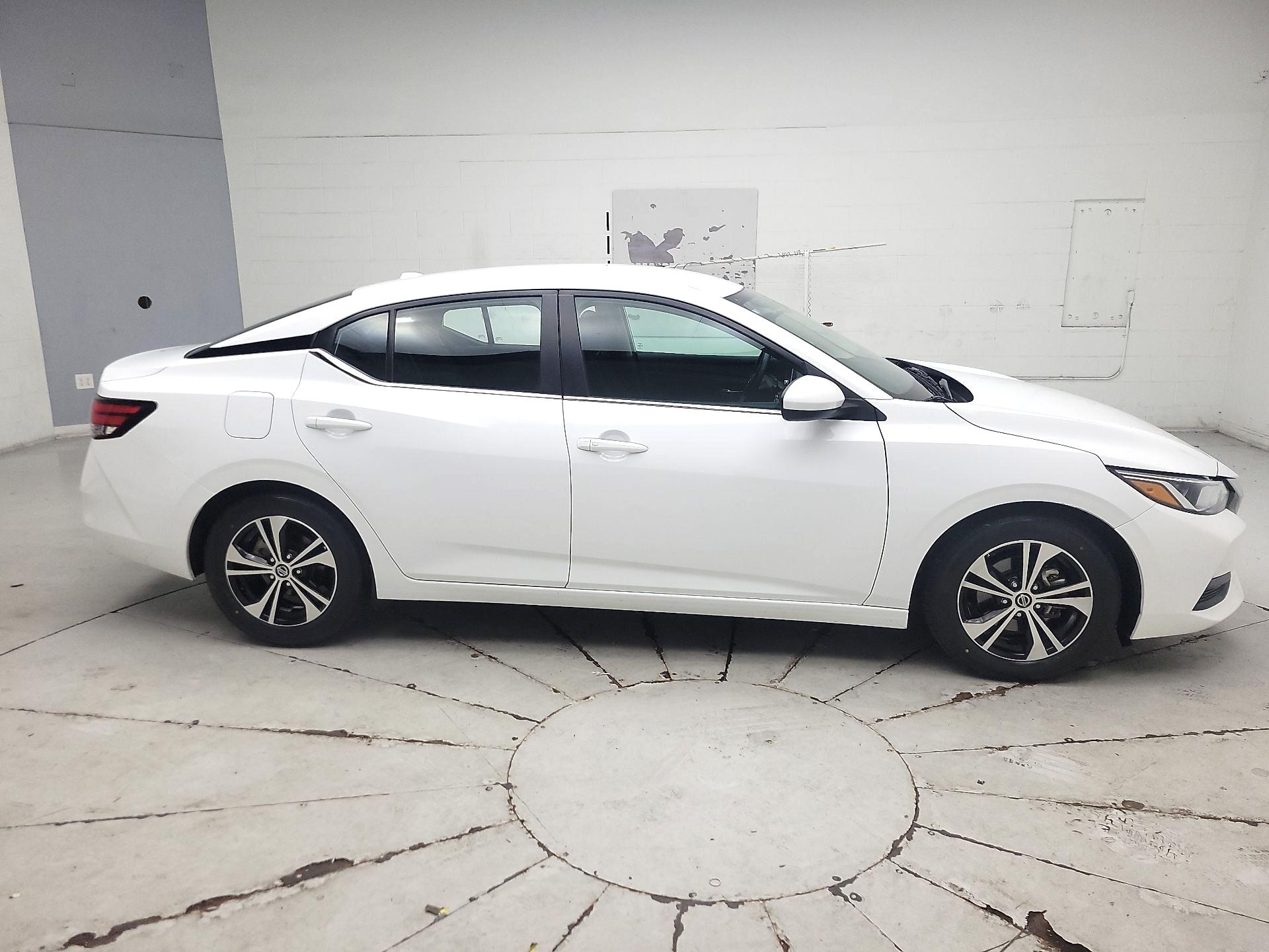 Thumbnail: 2023 Nissan Sentra - 4