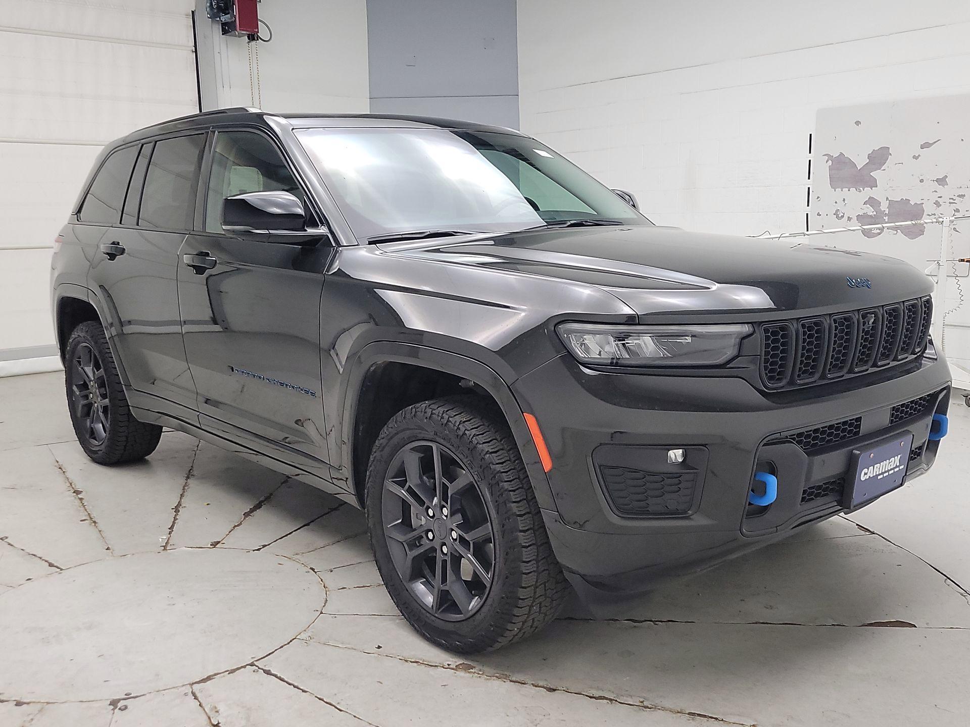 Thumbnail: 2023 Jeep Grand Cherokee - 1