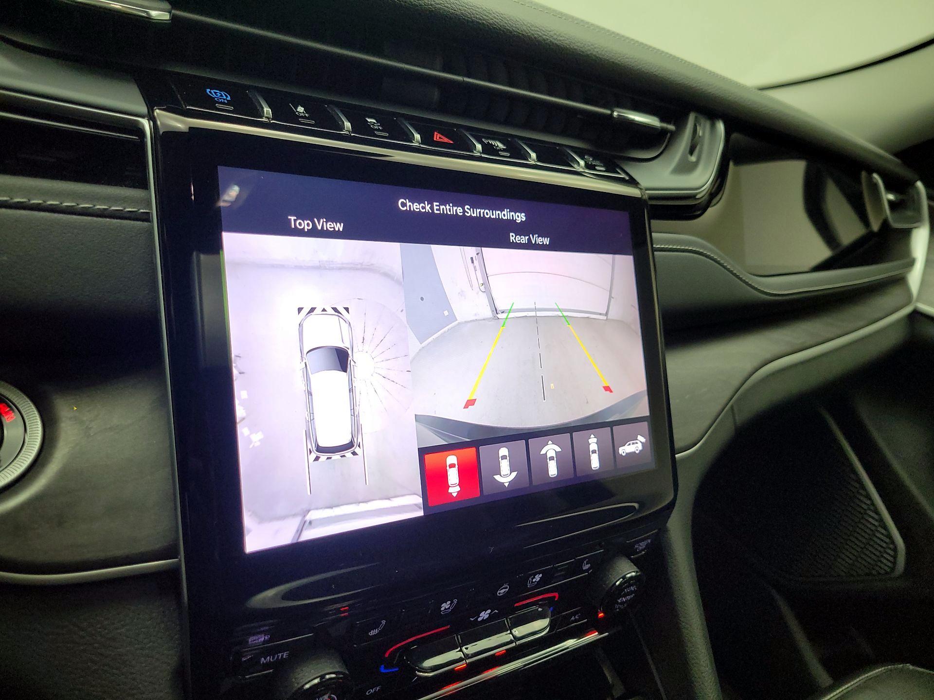 Thumbnail: 2023 Jeep Grand Cherokee - 13