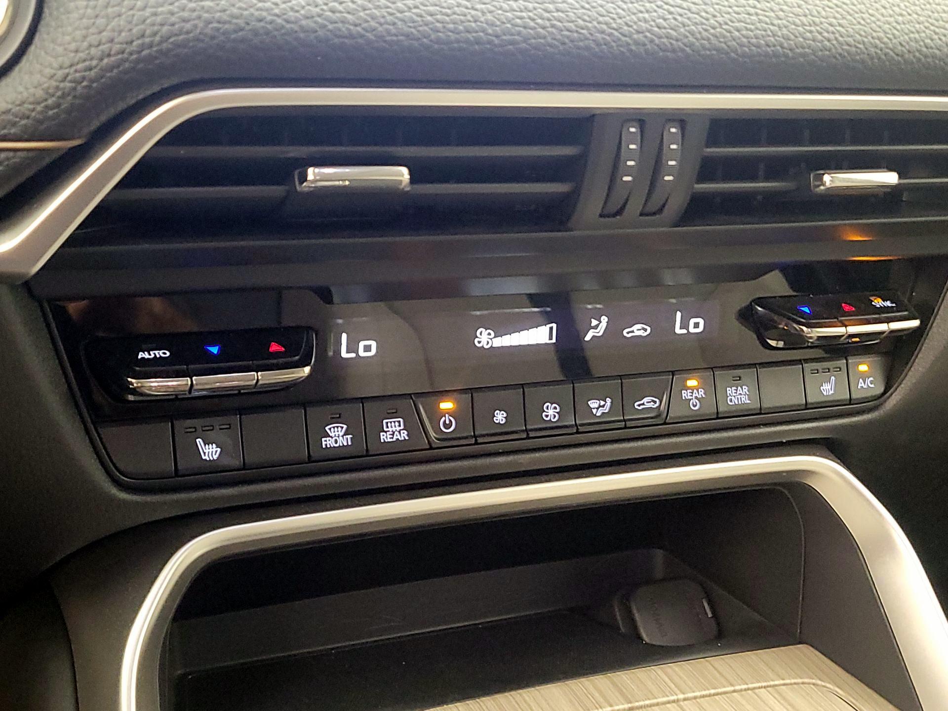 Thumbnail: 2024 Mazda CX-90 - 17