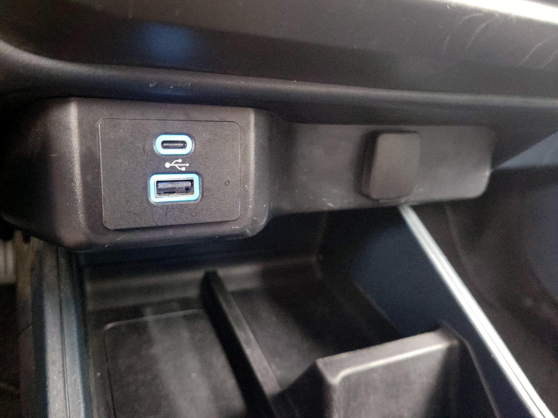 Thumbnail: 2023 Ford Maverick - 18