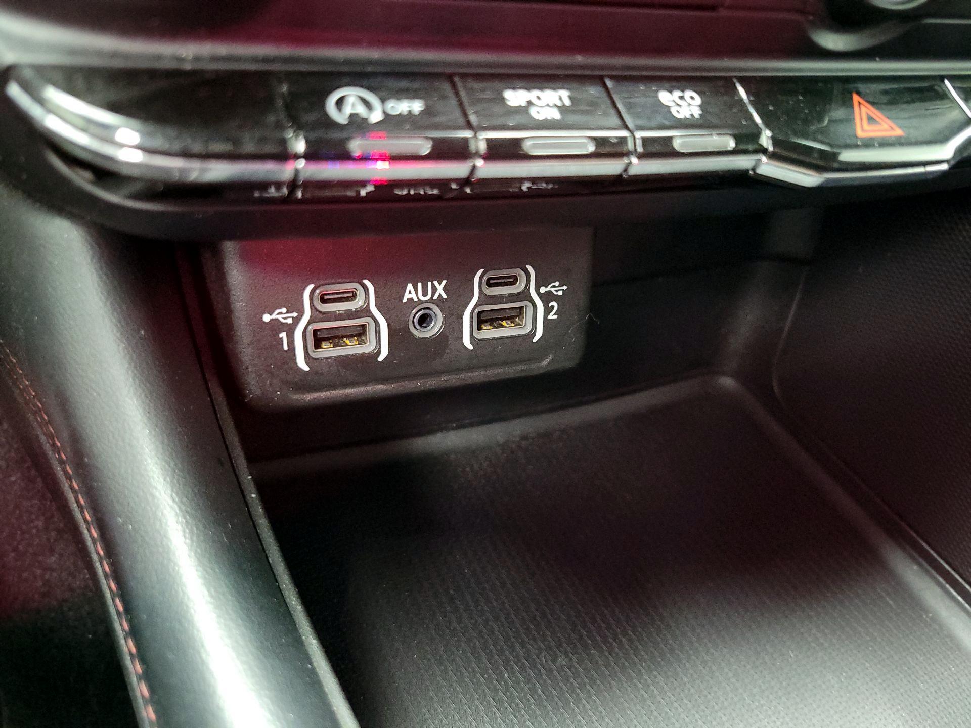 Thumbnail: 2023 Dodge Durango - 17