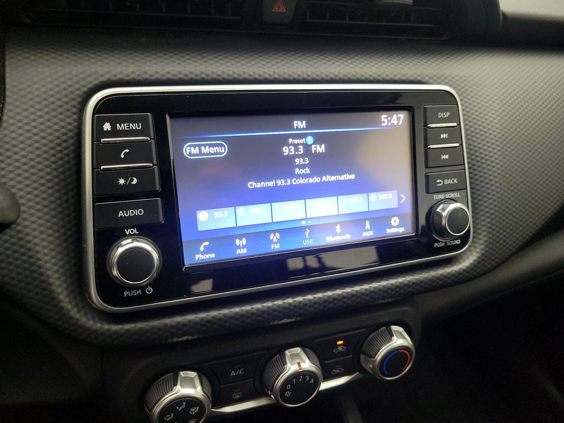 Thumbnail: 2021 Nissan Kicks - 13