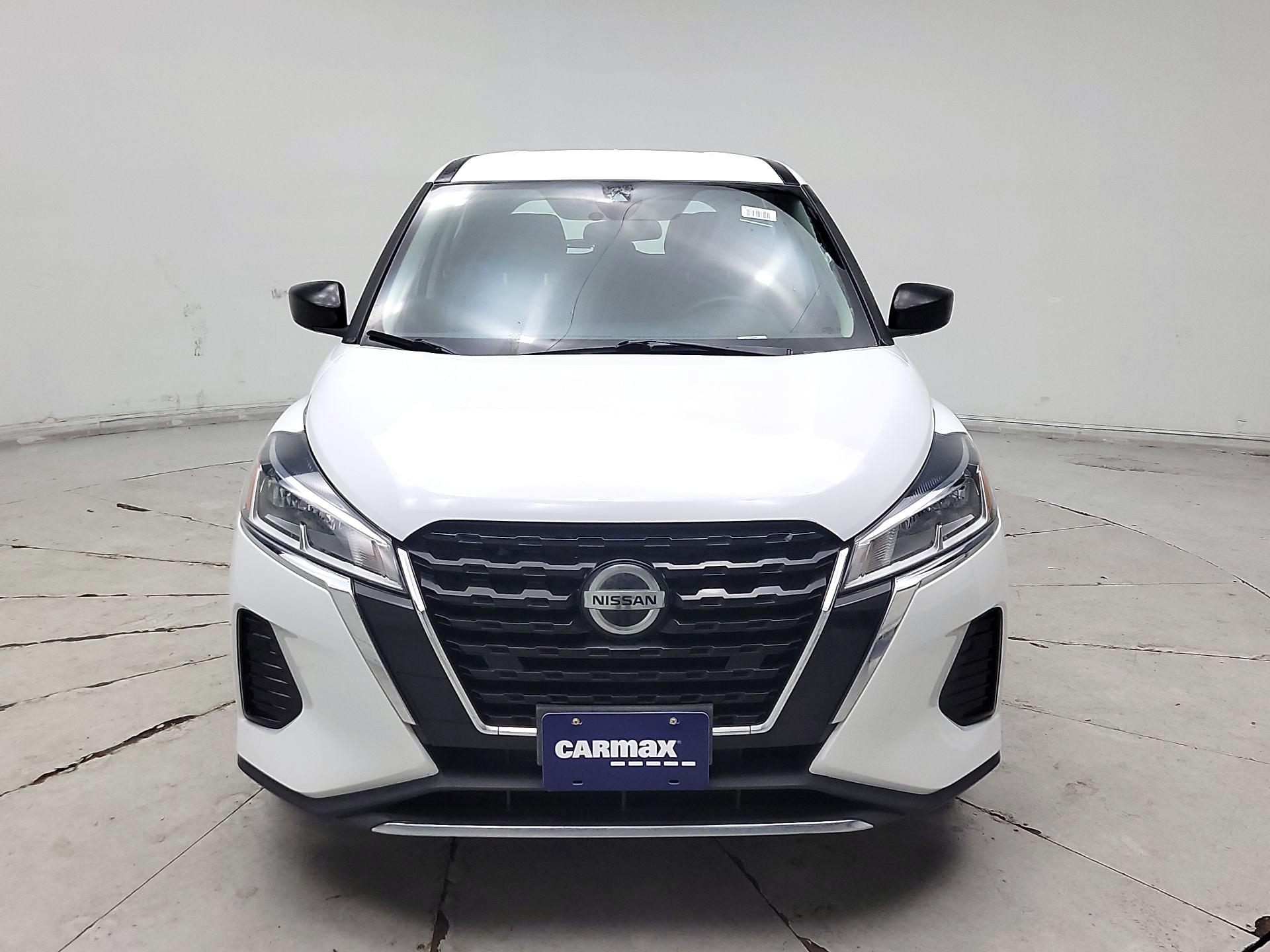 Thumbnail: 2021 Nissan Kicks - 2
