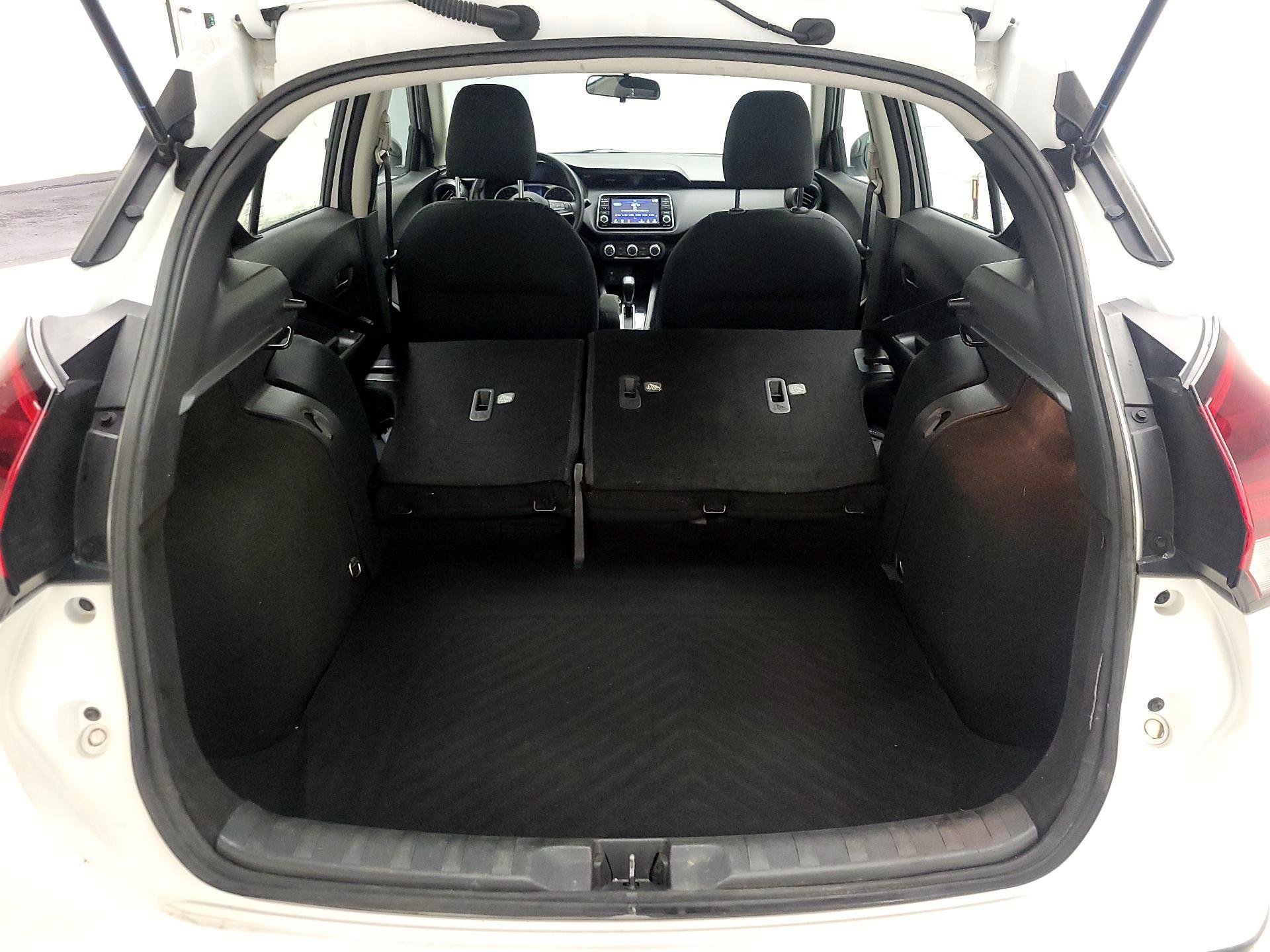 Thumbnail: 2021 Nissan Kicks - 19