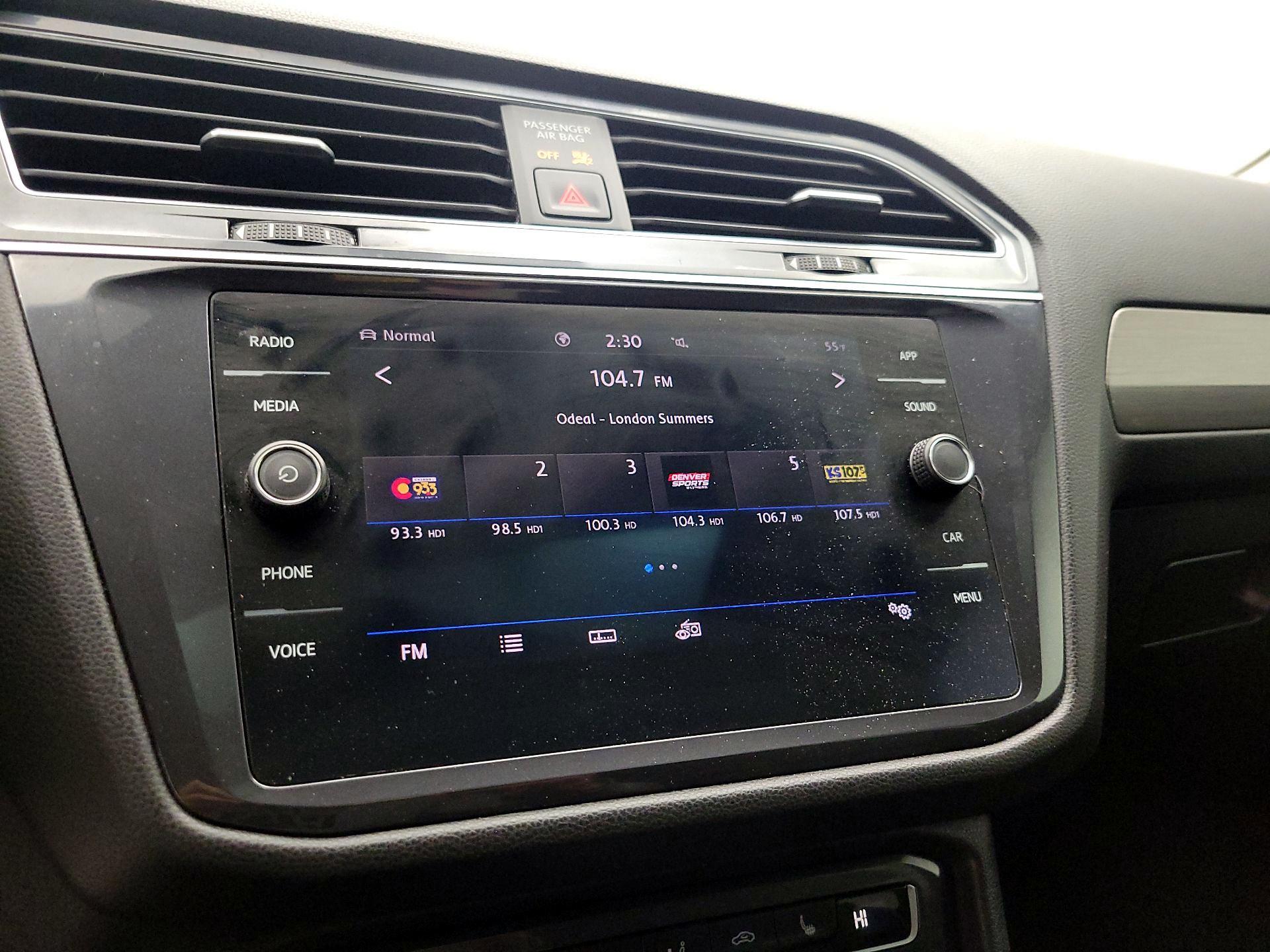 Thumbnail: 2020 Volkswagen Tiguan - 13