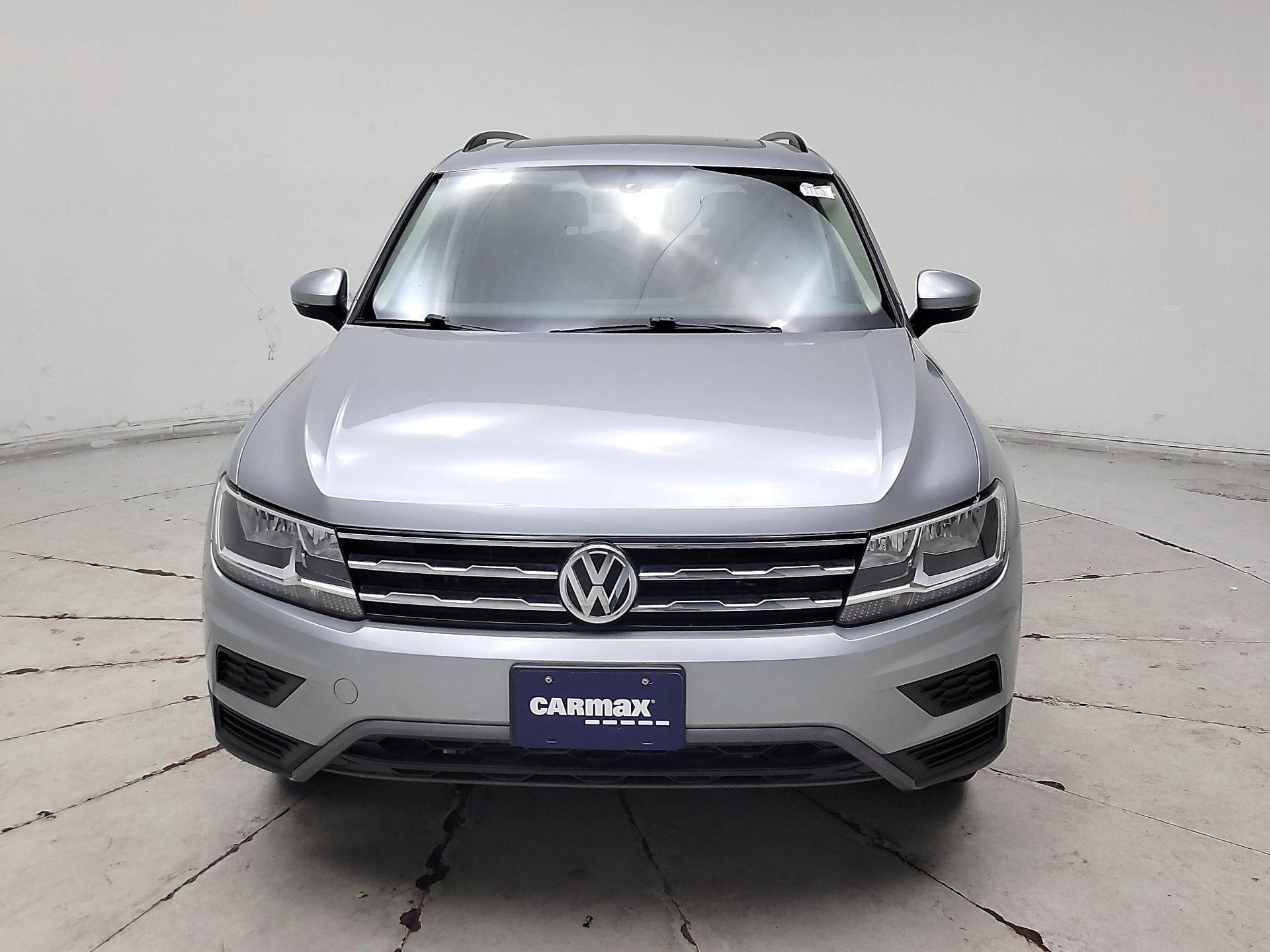 Thumbnail: 2020 Volkswagen Tiguan - 2