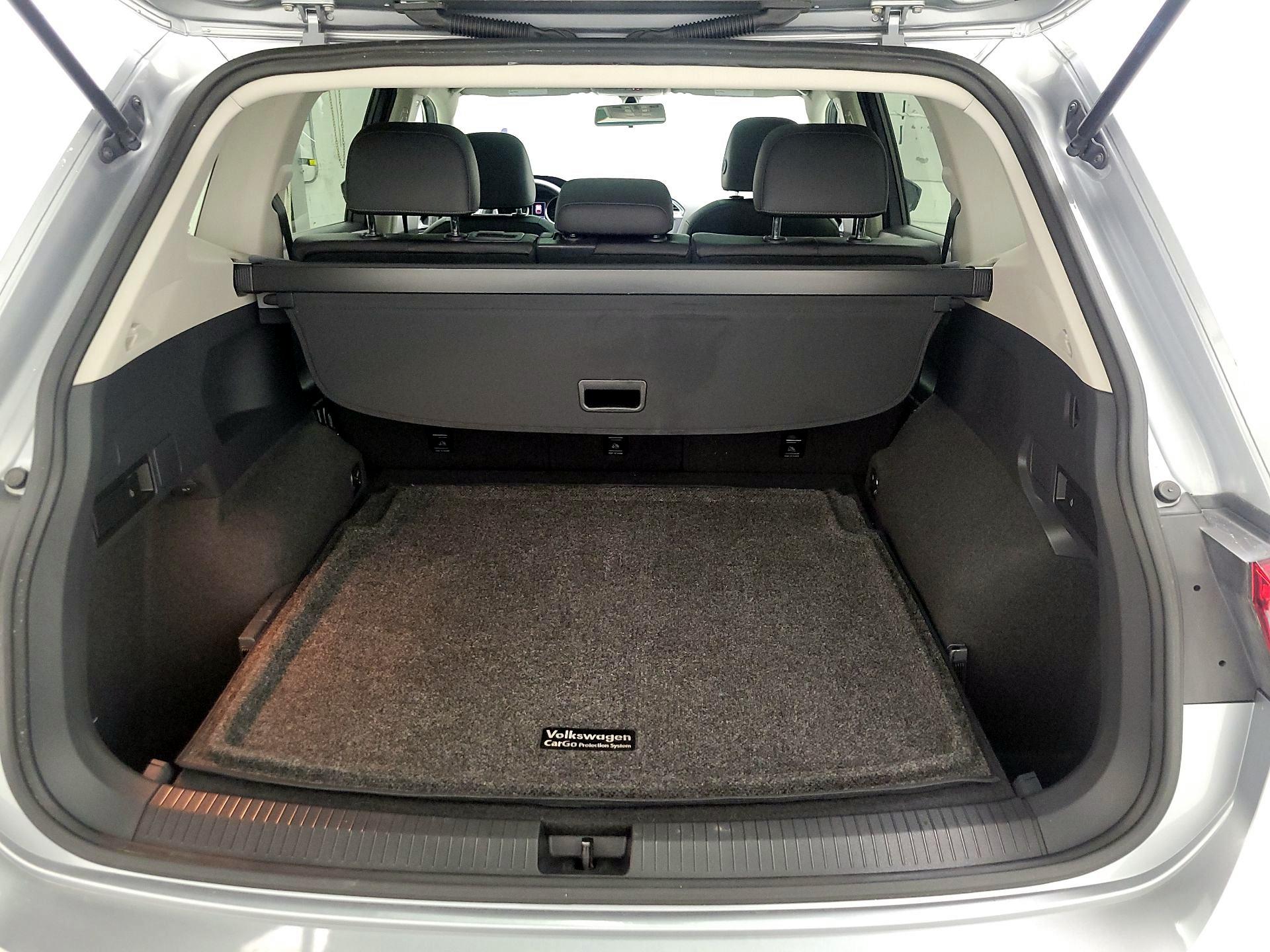 Thumbnail: 2020 Volkswagen Tiguan - 19