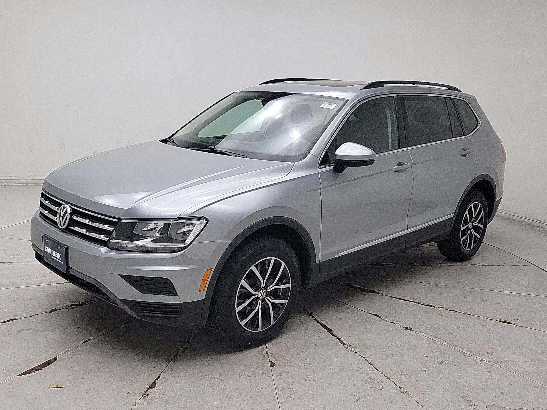 Thumbnail: 2020 Volkswagen Tiguan - 3