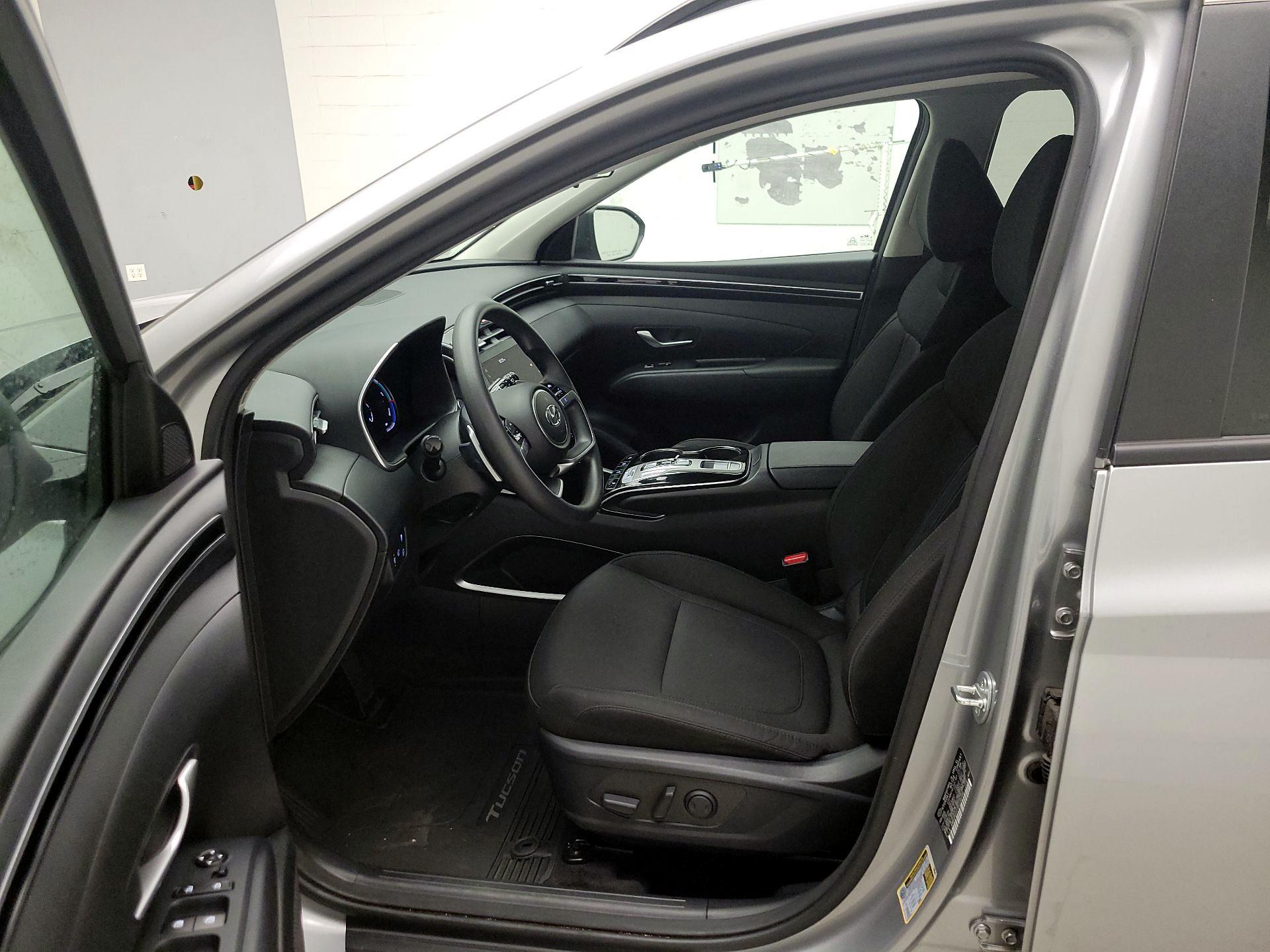 Thumbnail: 2024 Hyundai Tucson - 9