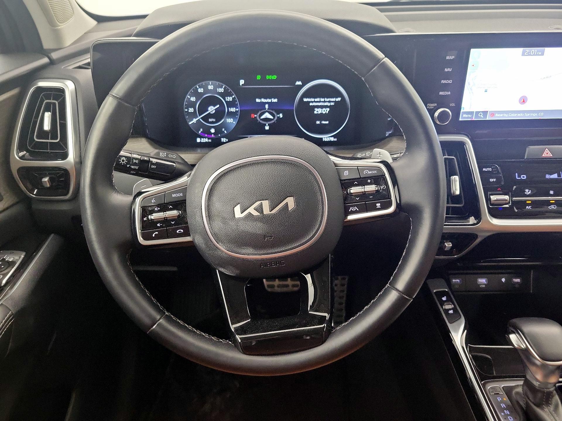 Thumbnail: 2023 Kia Sorento - 10