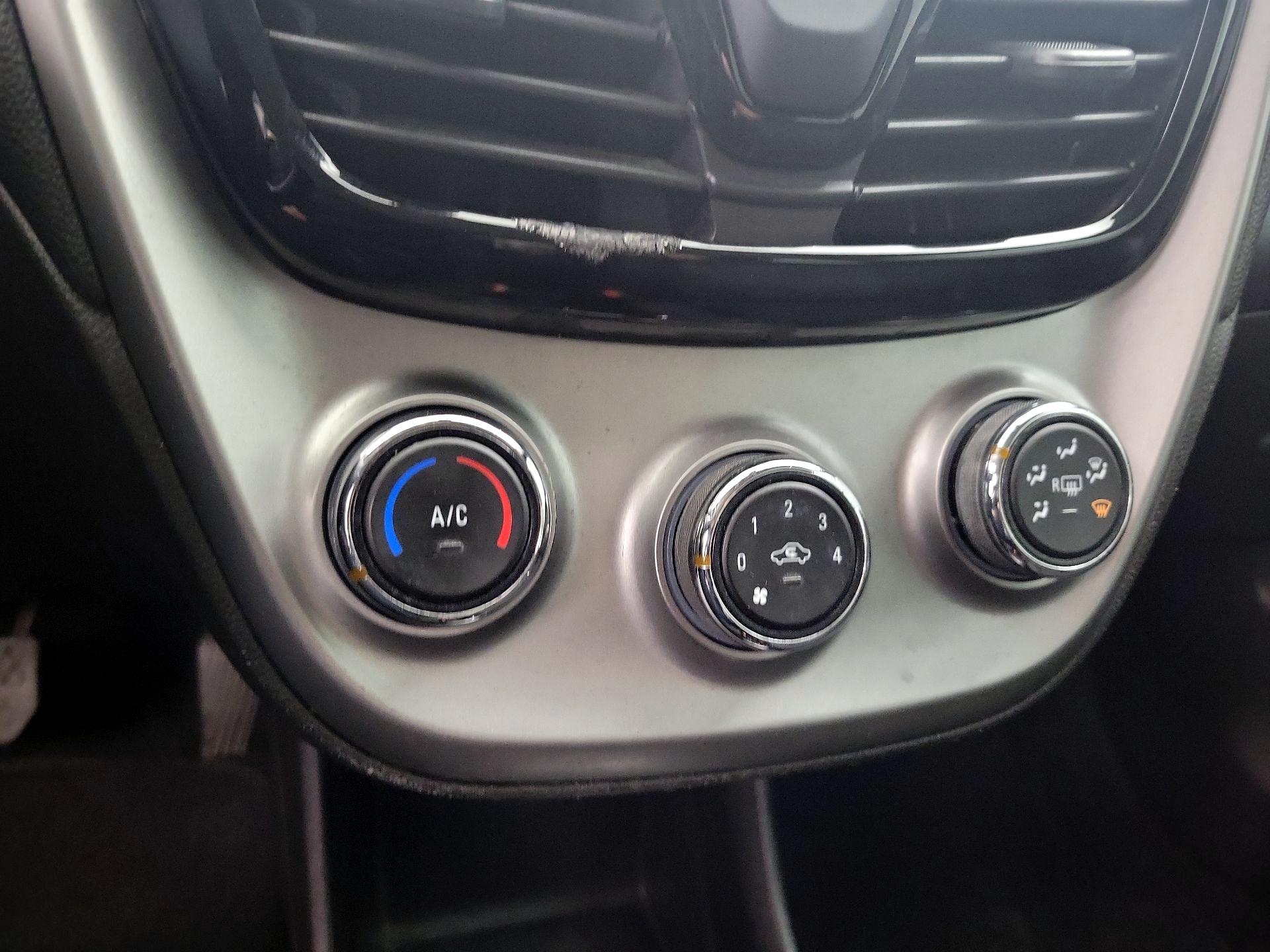 Thumbnail: 2017 Chevrolet Spark - 16