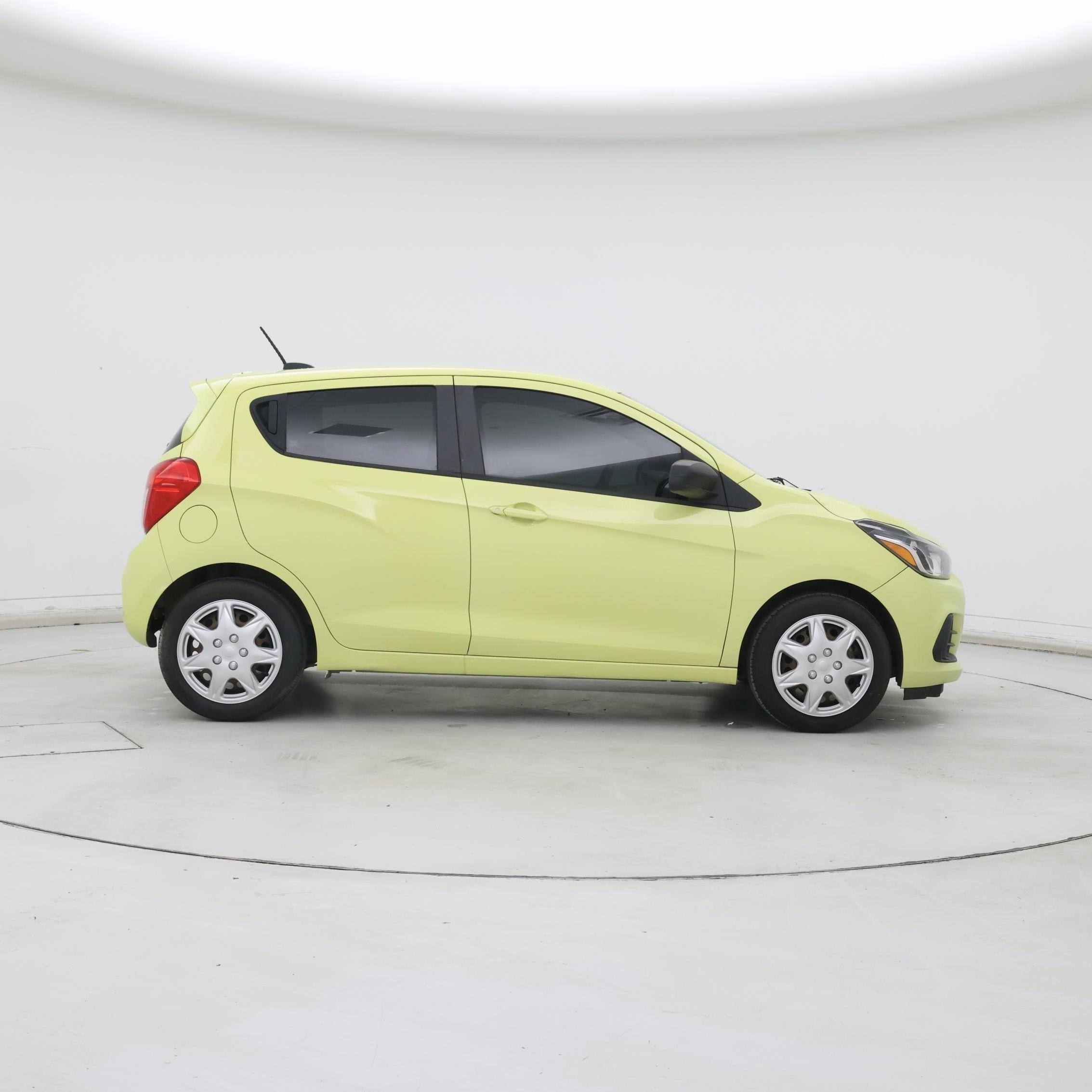 Thumbnail: 2017 Chevrolet Spark - 7