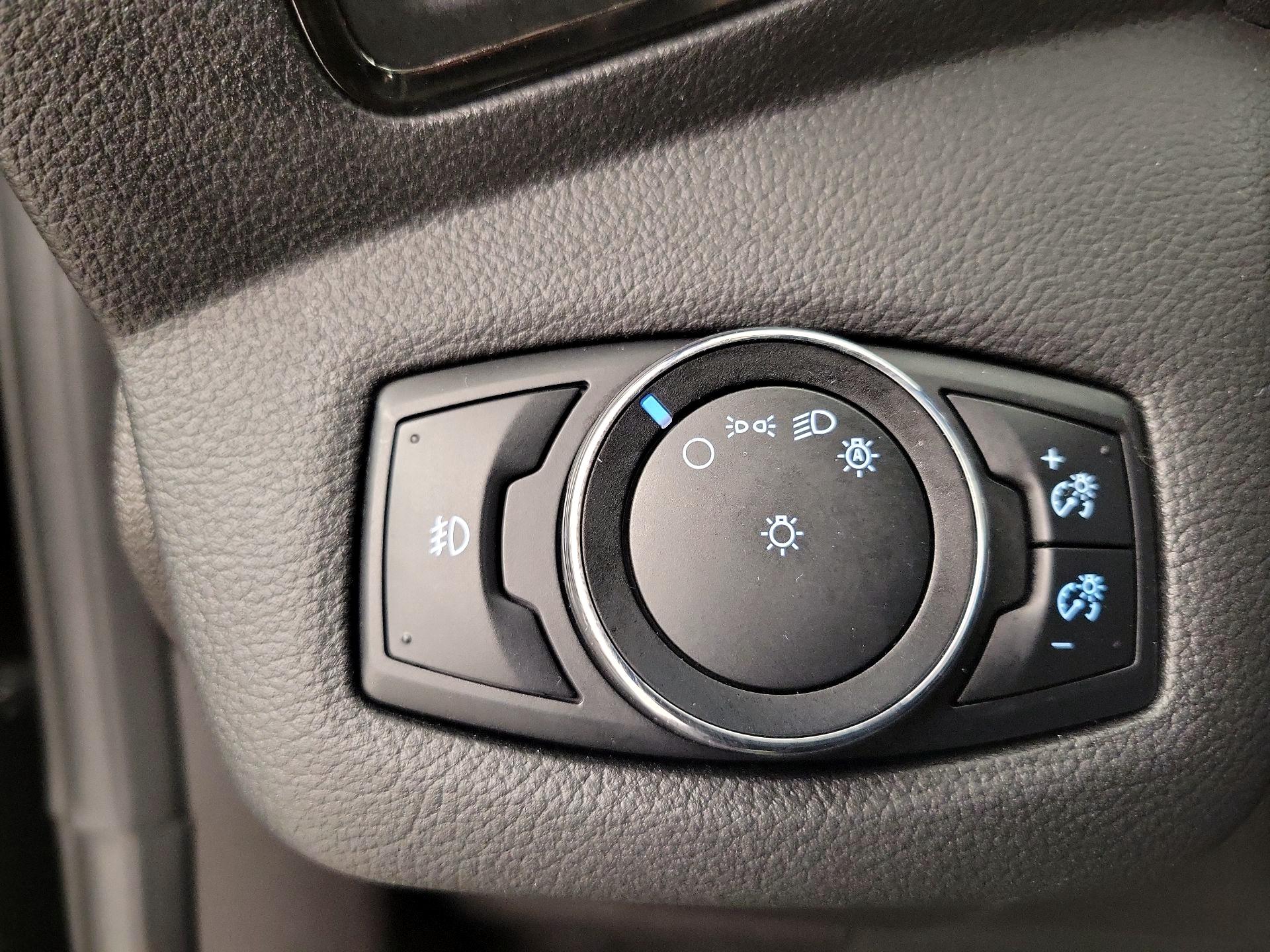 Thumbnail: 2014 Ford Escape - 13