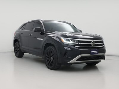 Black 2022 Volkswagen Atlas Cross Sport SE