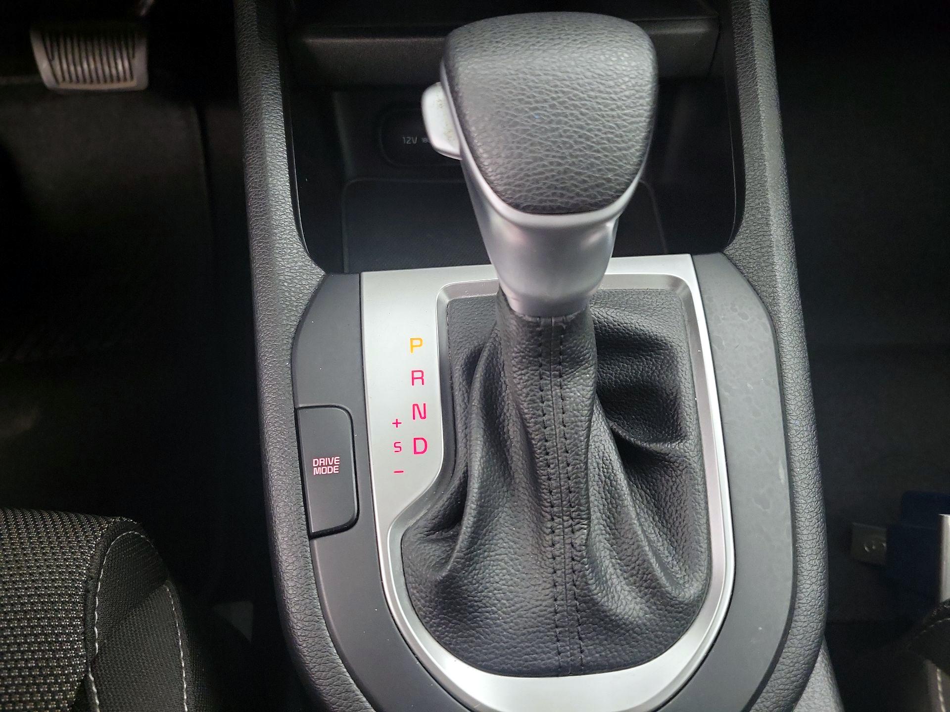 Thumbnail: 2023 Kia Forte - 17