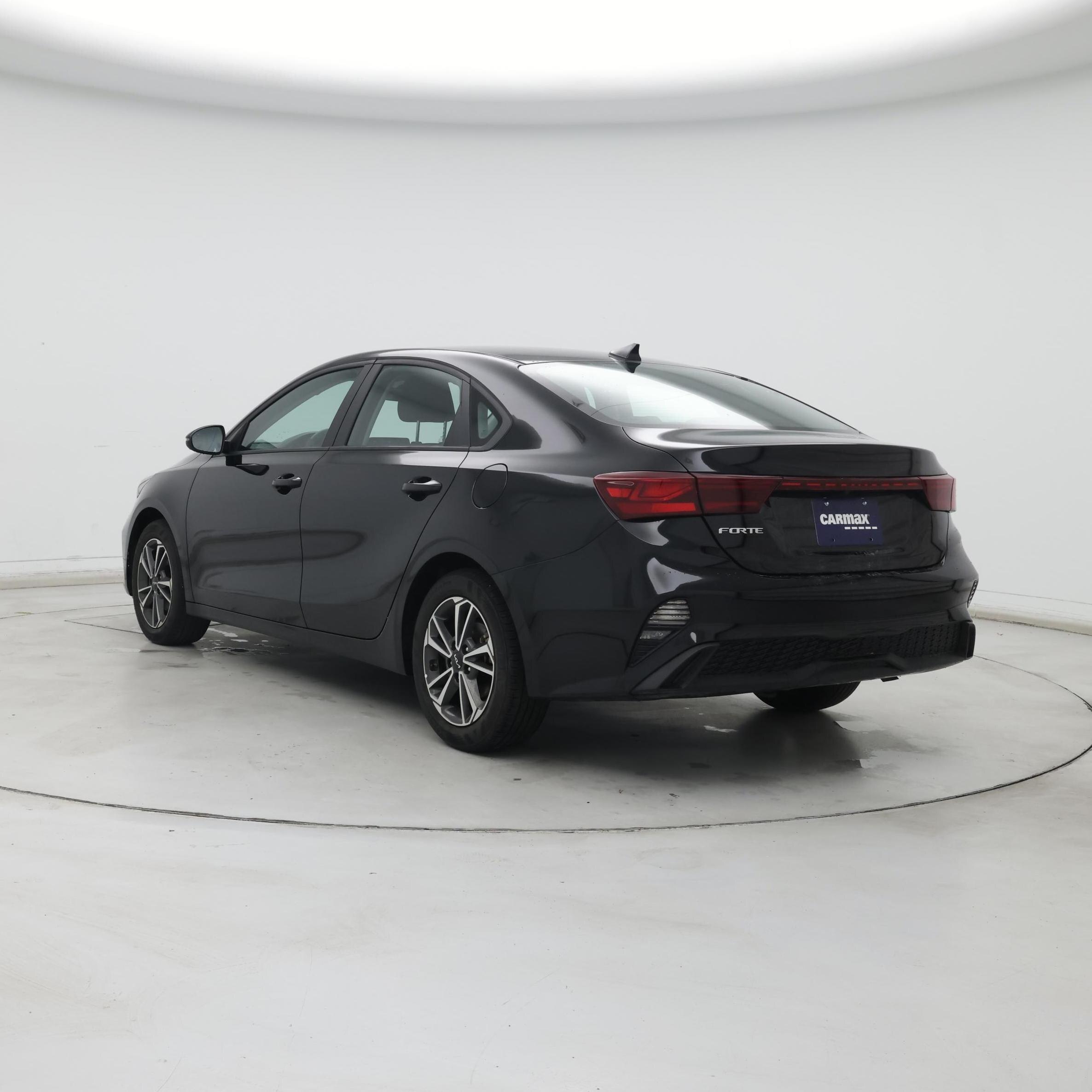 Thumbnail: 2023 Kia Forte - 2