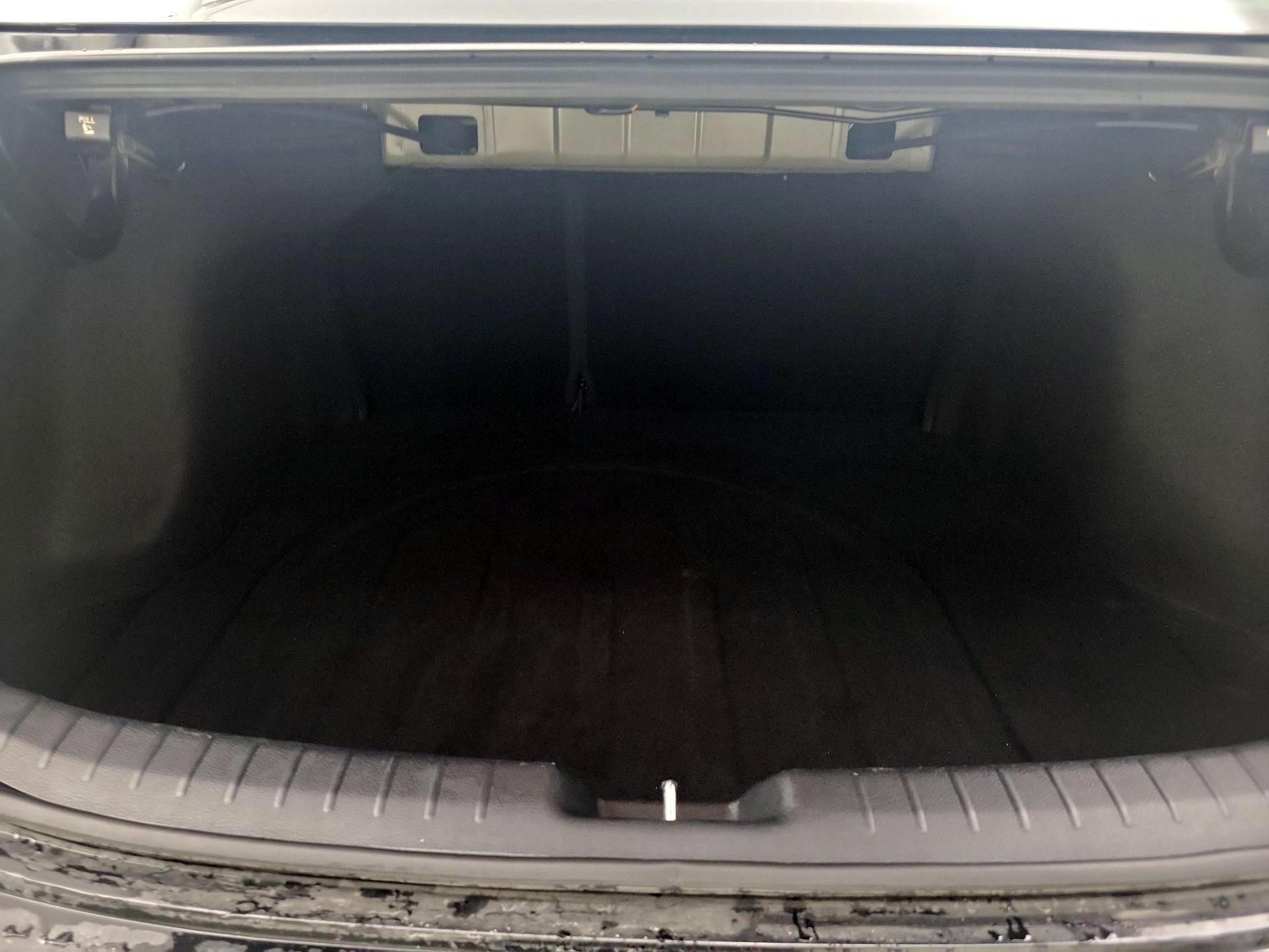 Thumbnail: 2023 Kia Forte - 20