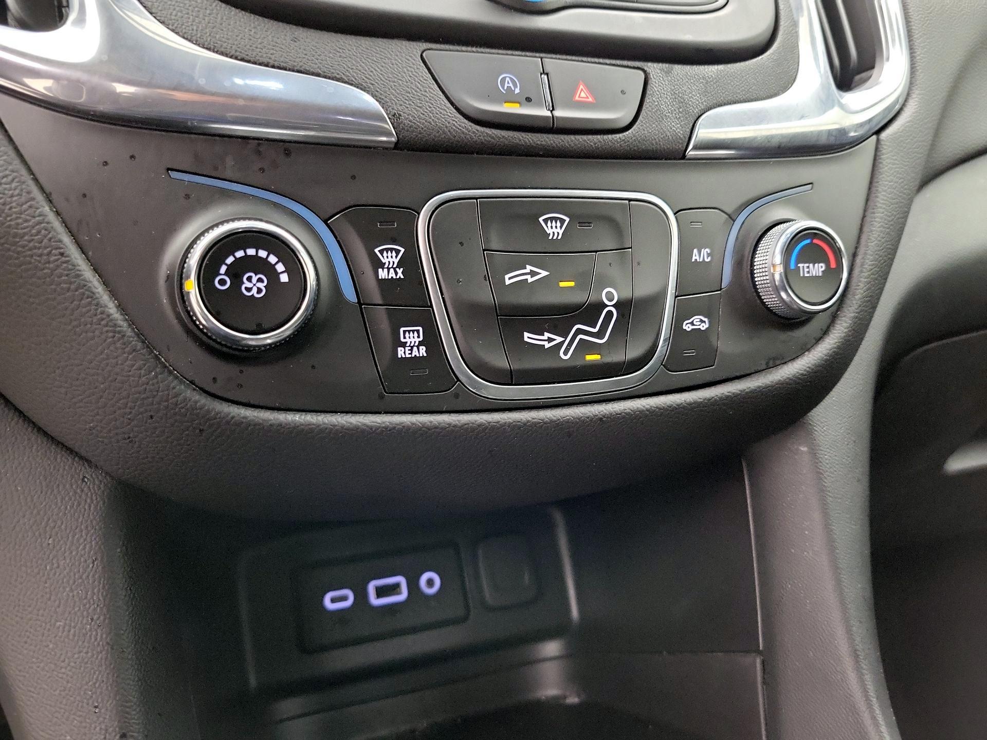 Thumbnail: 2023 Chevrolet Equinox - 16