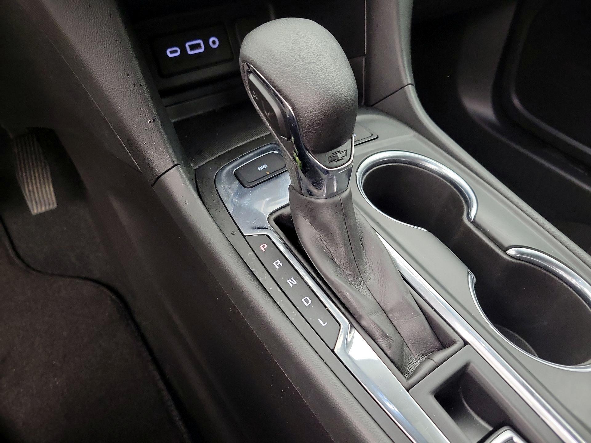 Thumbnail: 2023 Chevrolet Equinox - 17