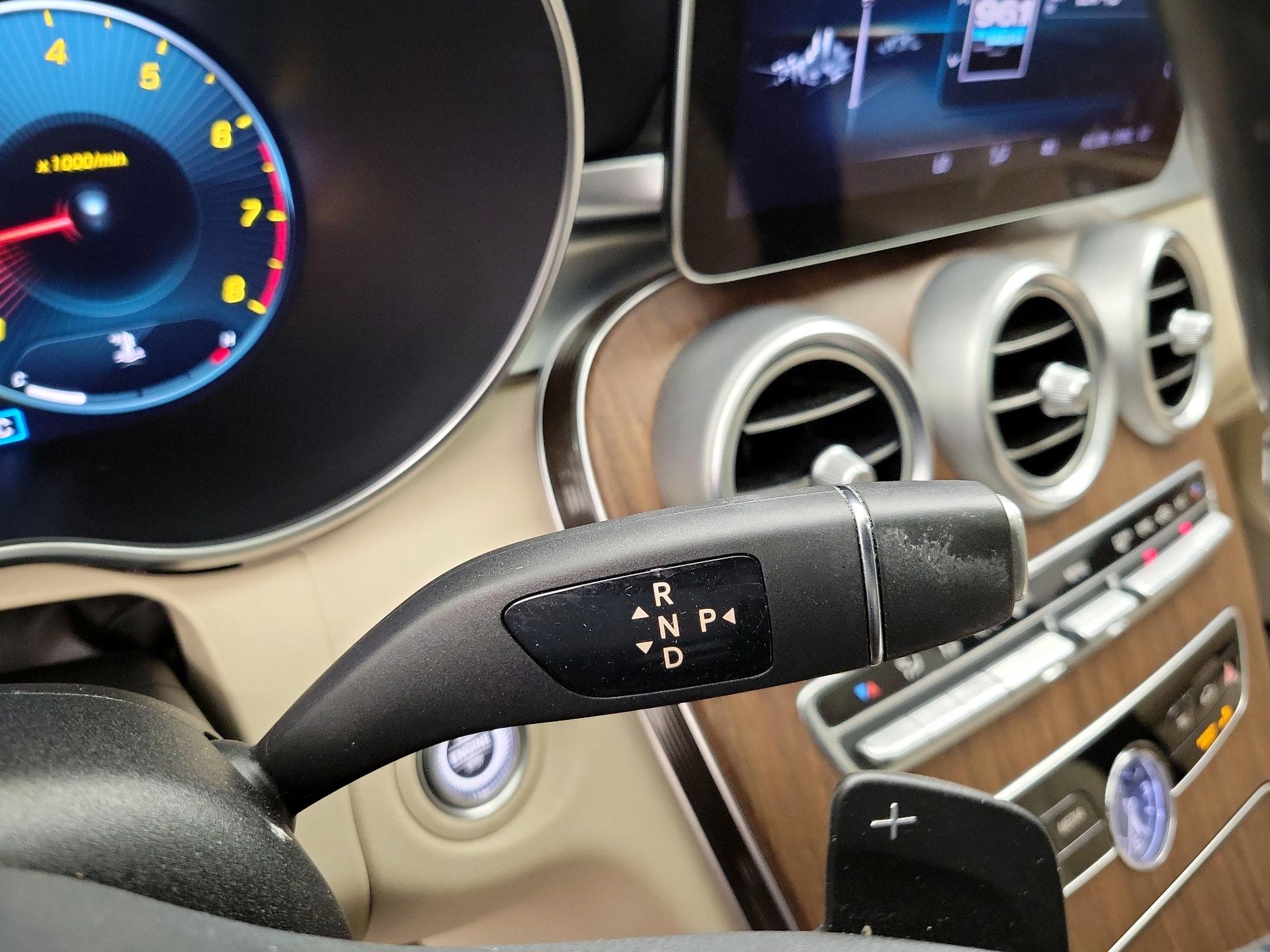 Thumbnail: 2021 Mercedes-Benz C-Class - 18