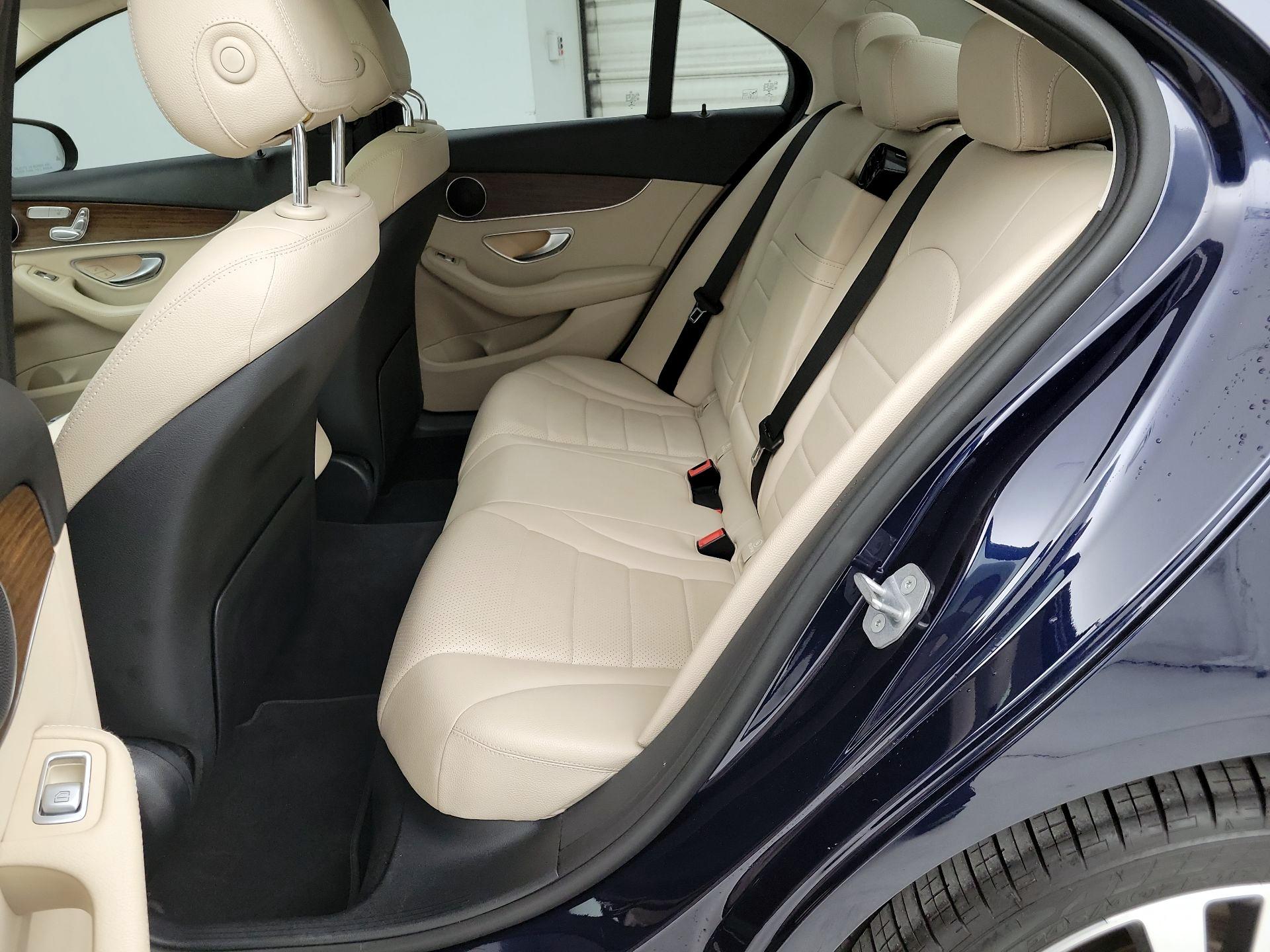 Thumbnail: 2021 Mercedes-Benz C-Class - 20