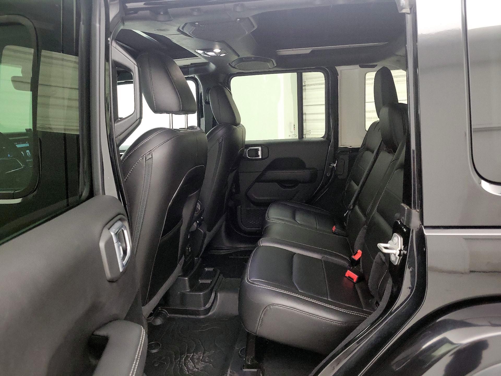 Thumbnail: 2021 Jeep Wrangler - 20