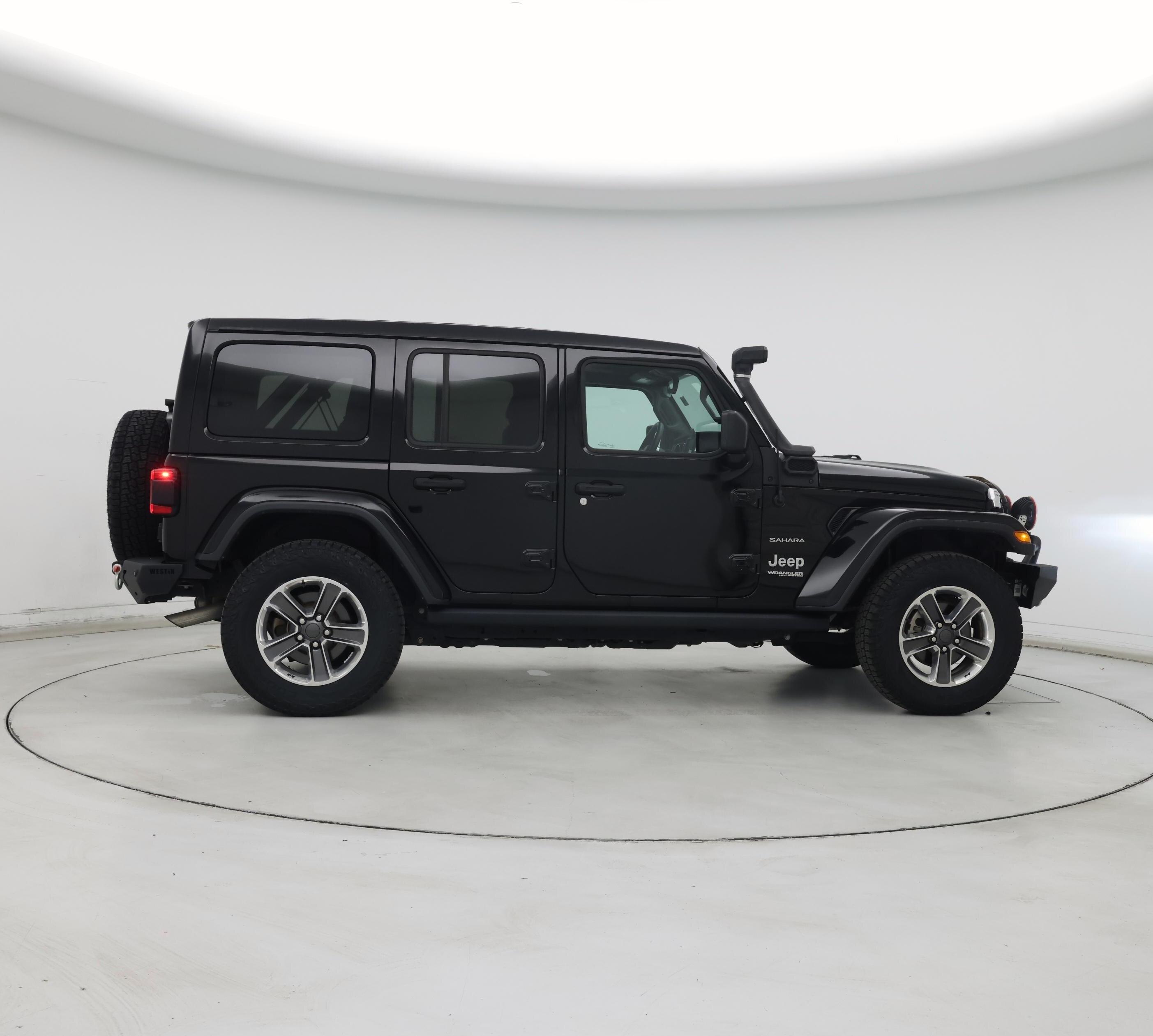Thumbnail: 2021 Jeep Wrangler - 7