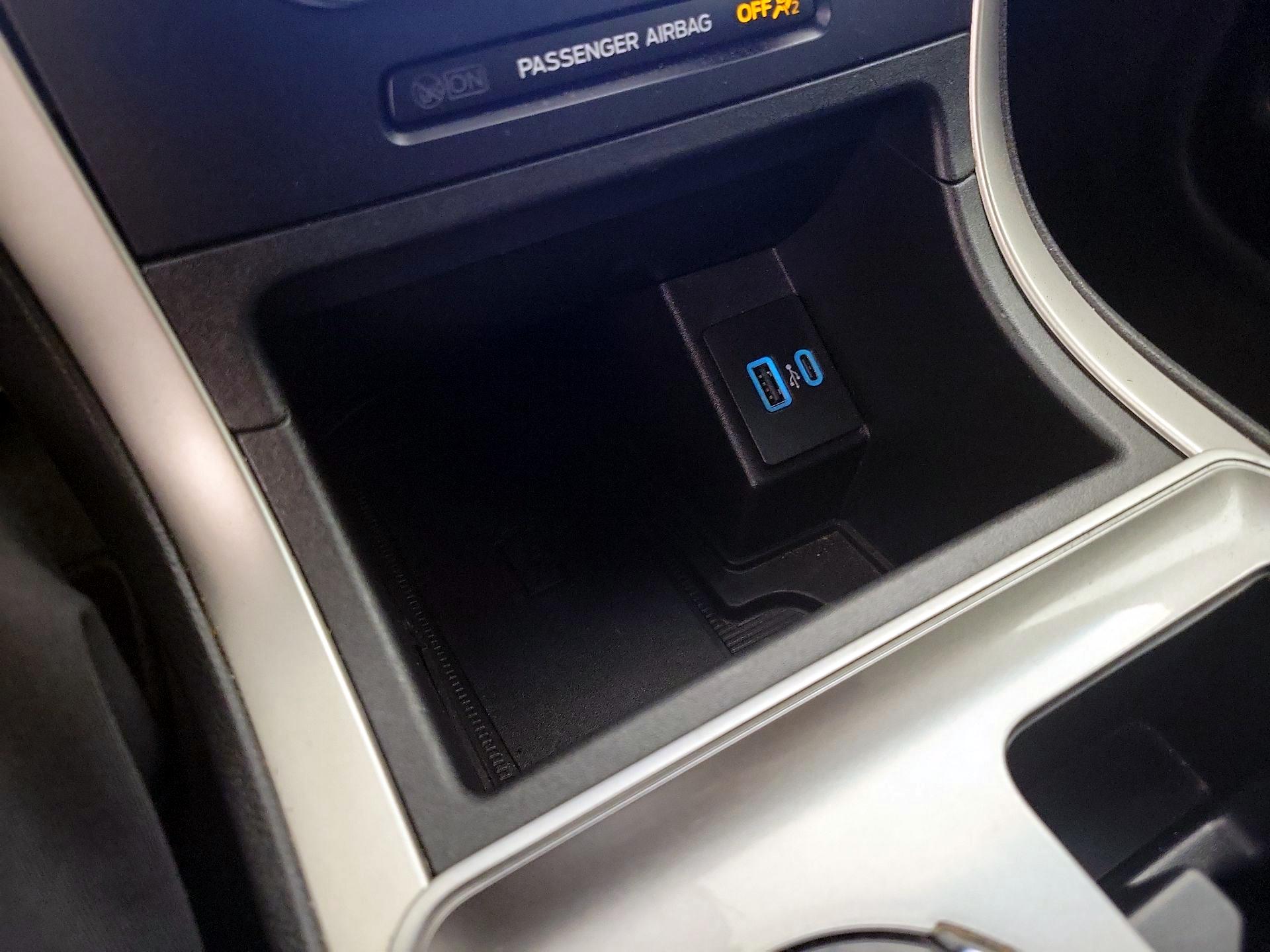 Thumbnail: 2024 Ford Edge - 18