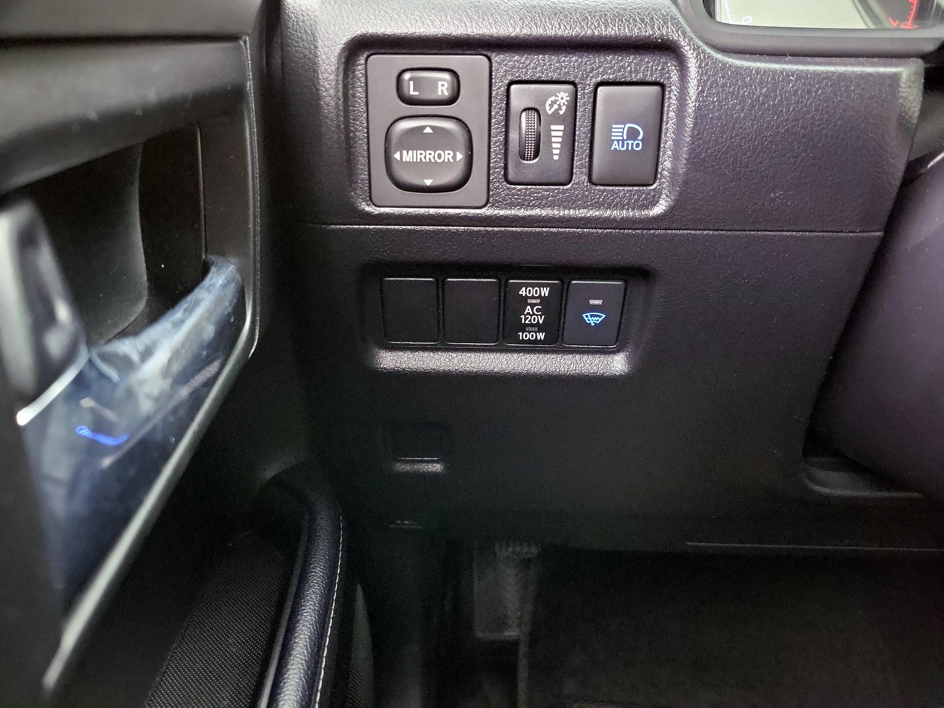 Thumbnail: 2023 Toyota 4Runner - 13