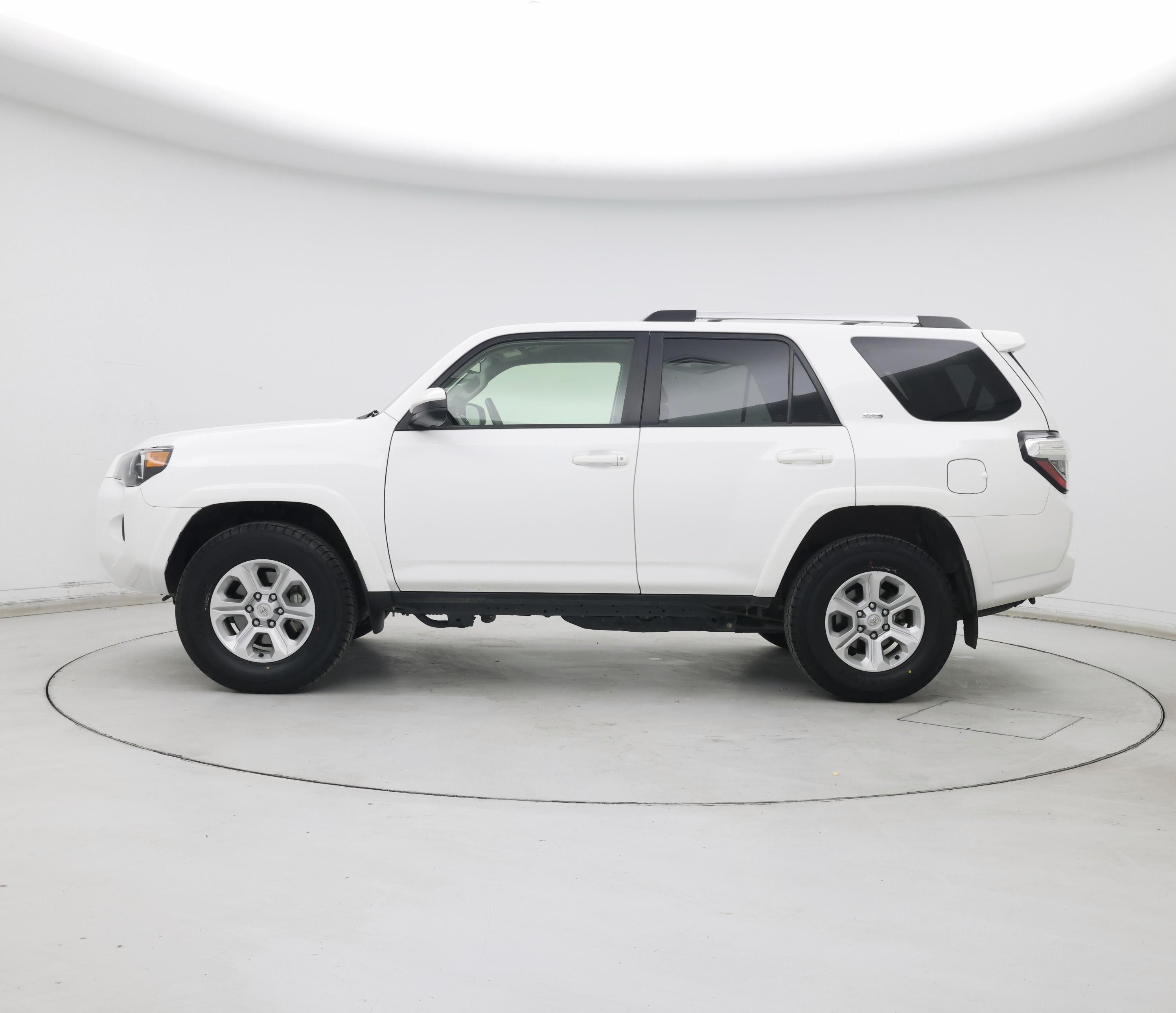 Thumbnail: 2023 Toyota 4Runner - 3