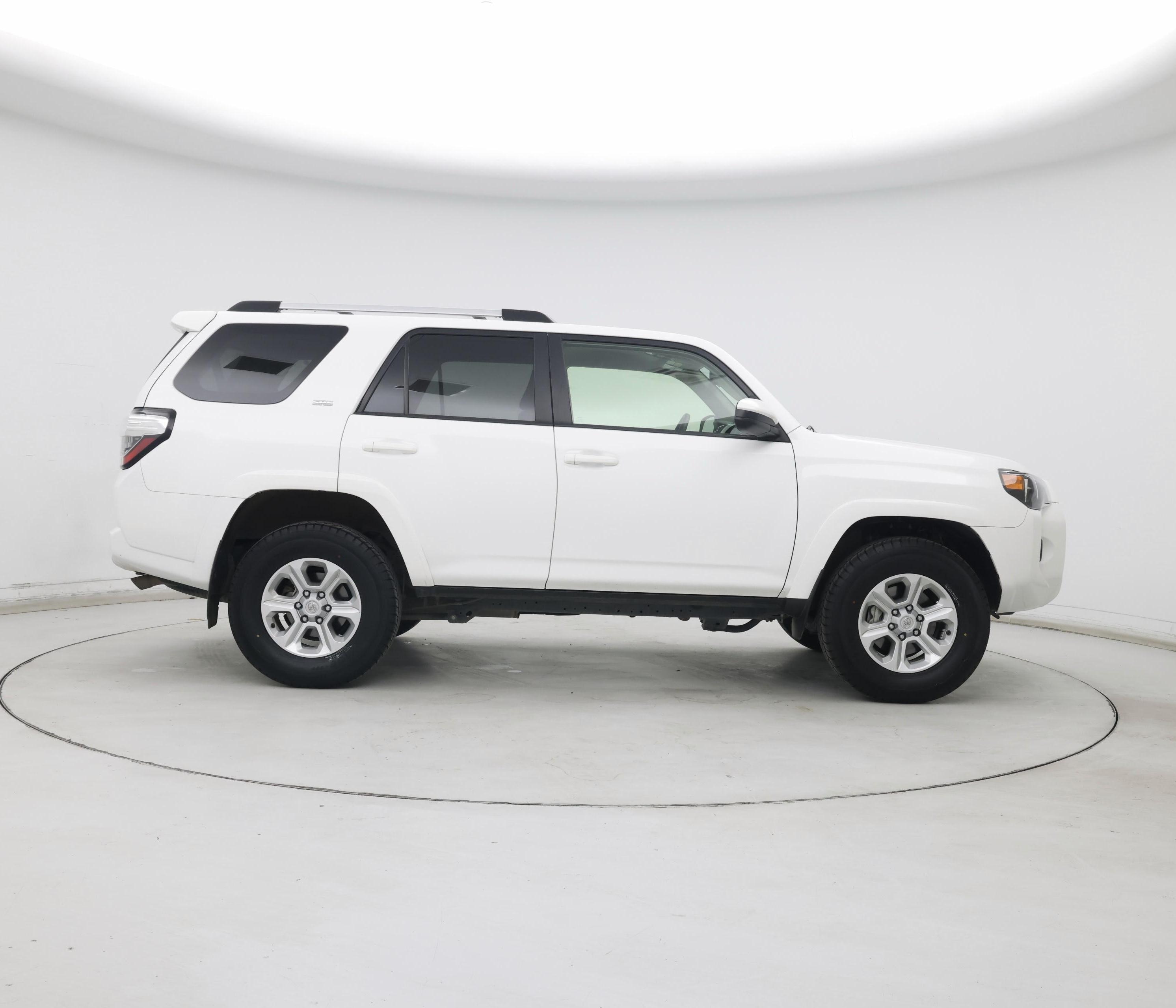 Thumbnail: 2023 Toyota 4Runner - 7