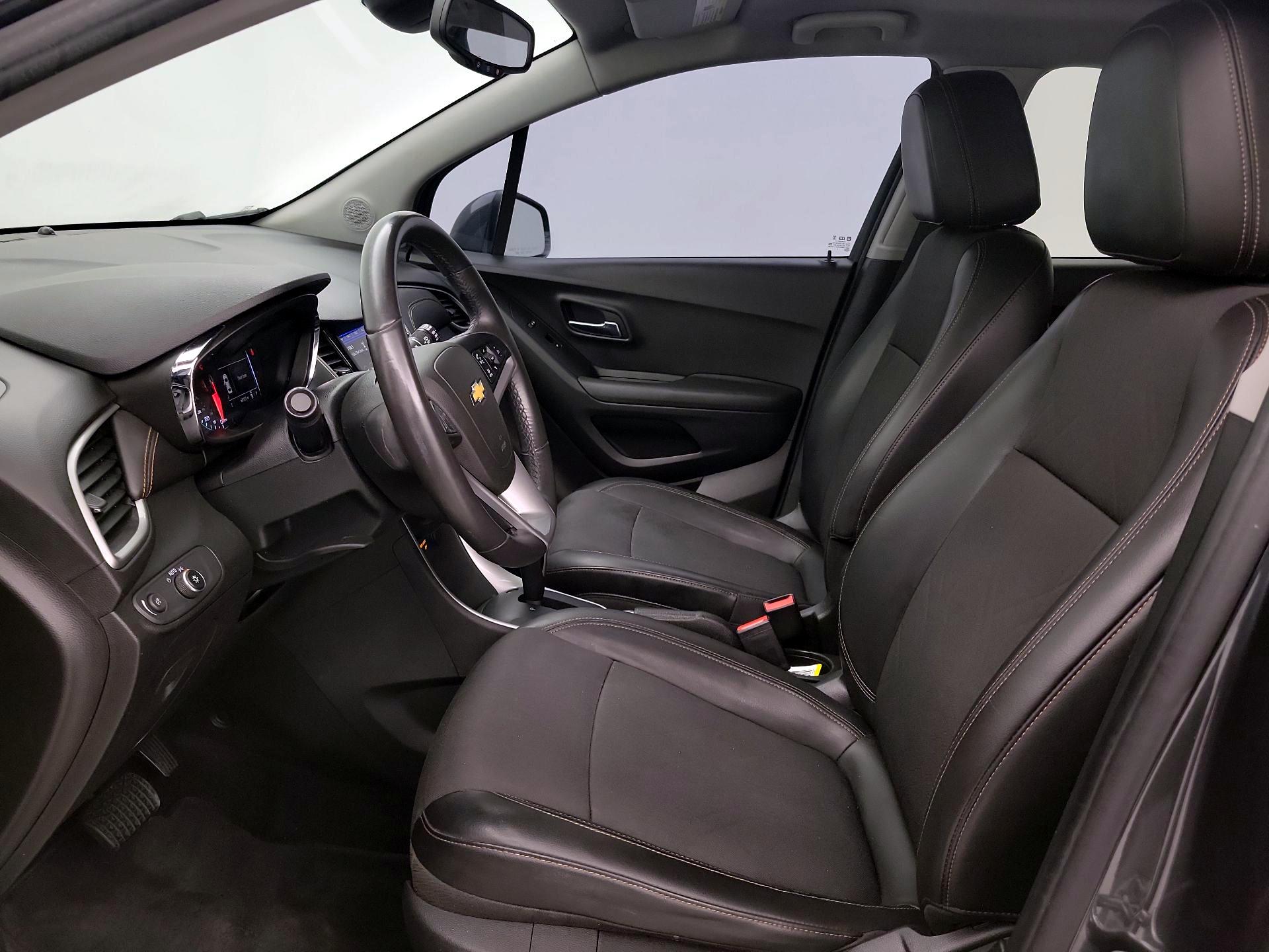 Thumbnail: 2018 Chevrolet Trax - 11