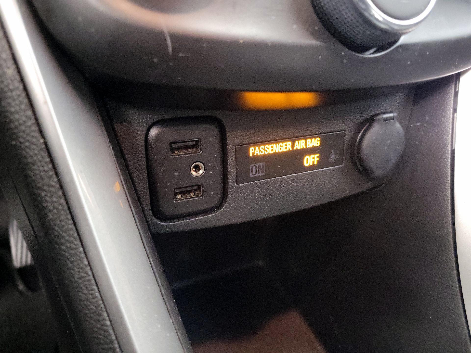 Thumbnail: 2018 Chevrolet Trax - 18