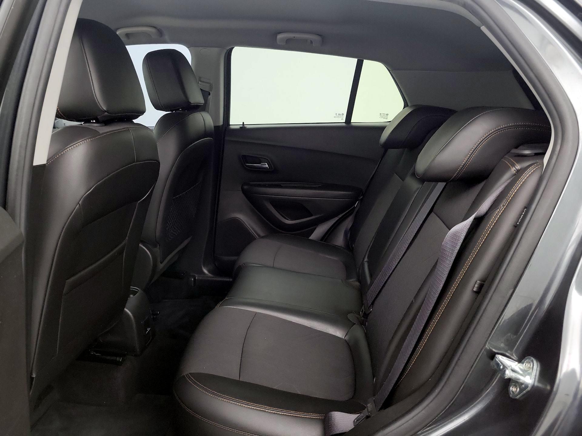 Thumbnail: 2018 Chevrolet Trax - 19