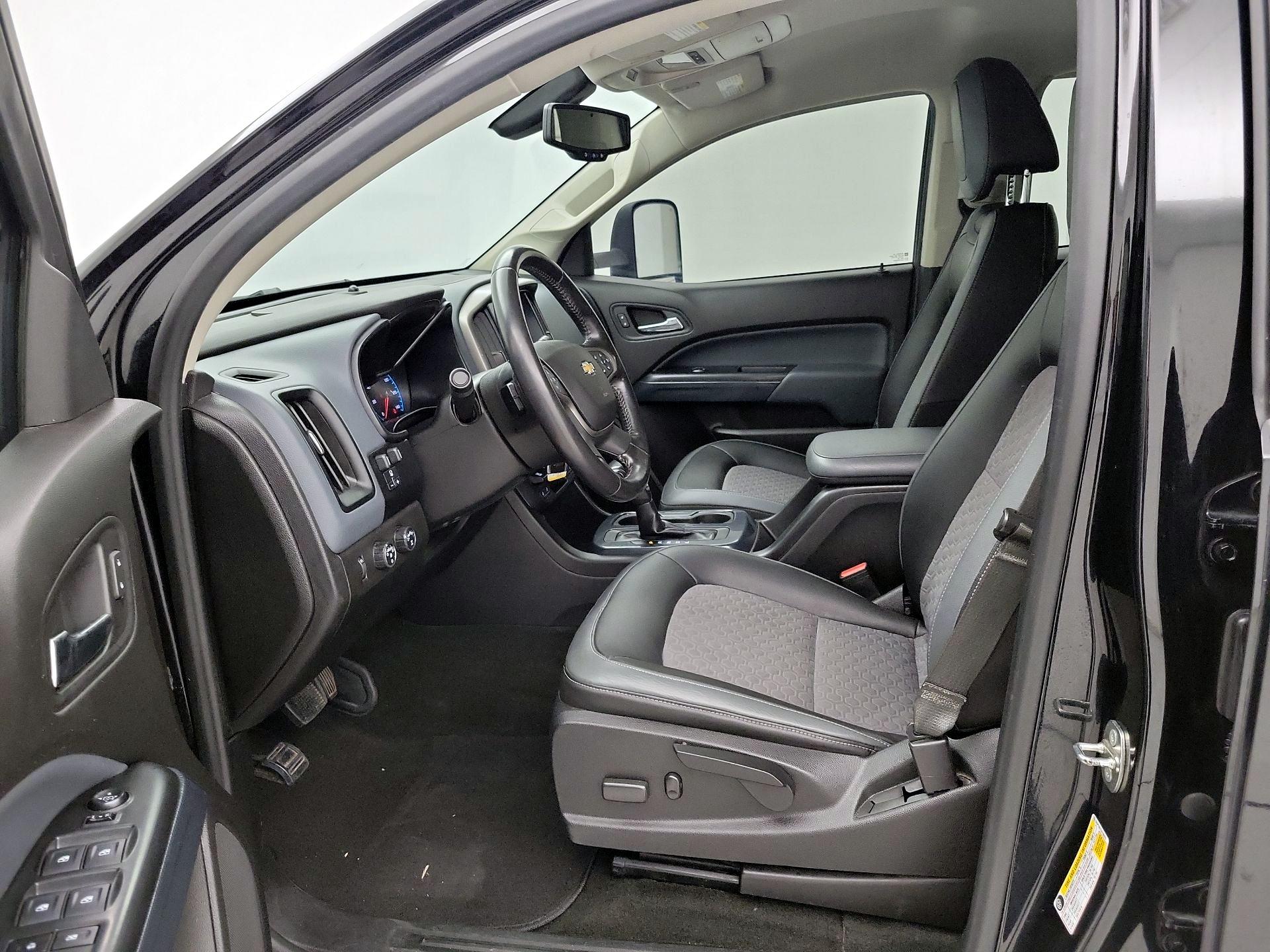 Thumbnail: 2018 Chevrolet Colorado - 11