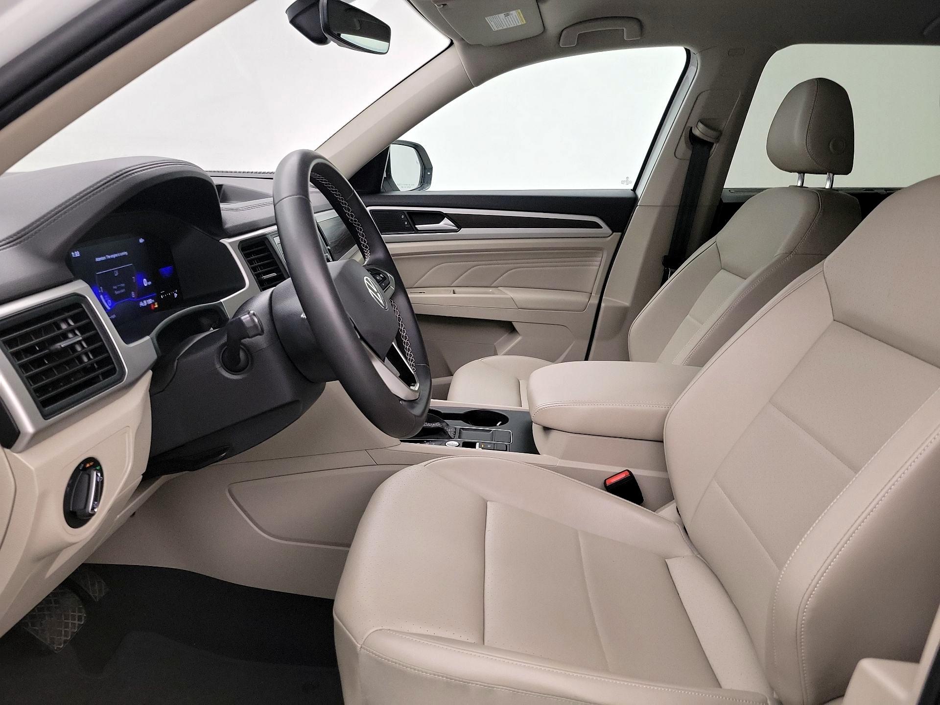 Thumbnail: 2022 Volkswagen Atlas - 11