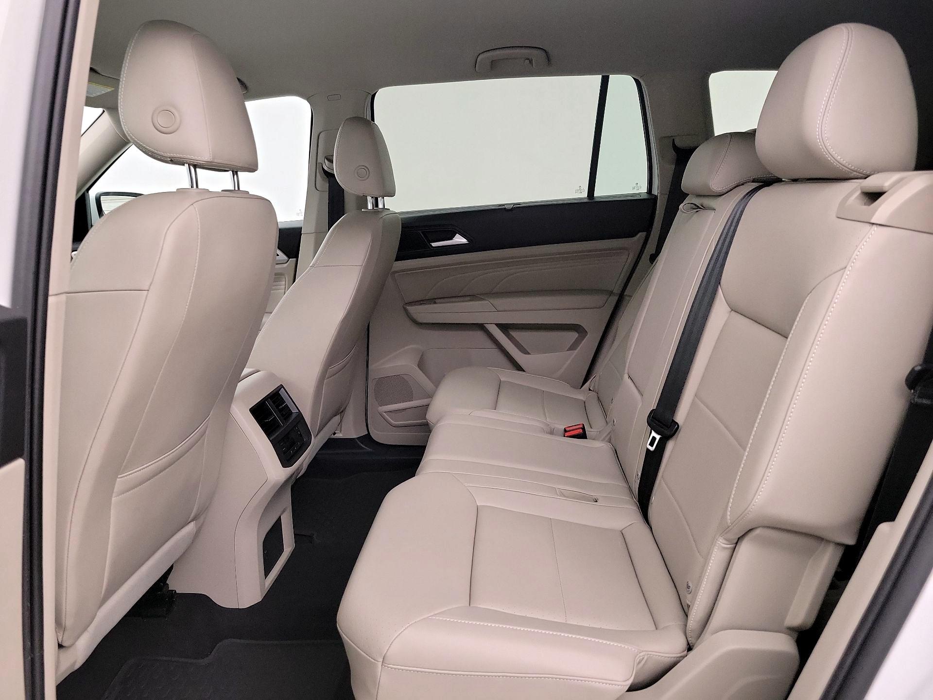 Thumbnail: 2022 Volkswagen Atlas - 19