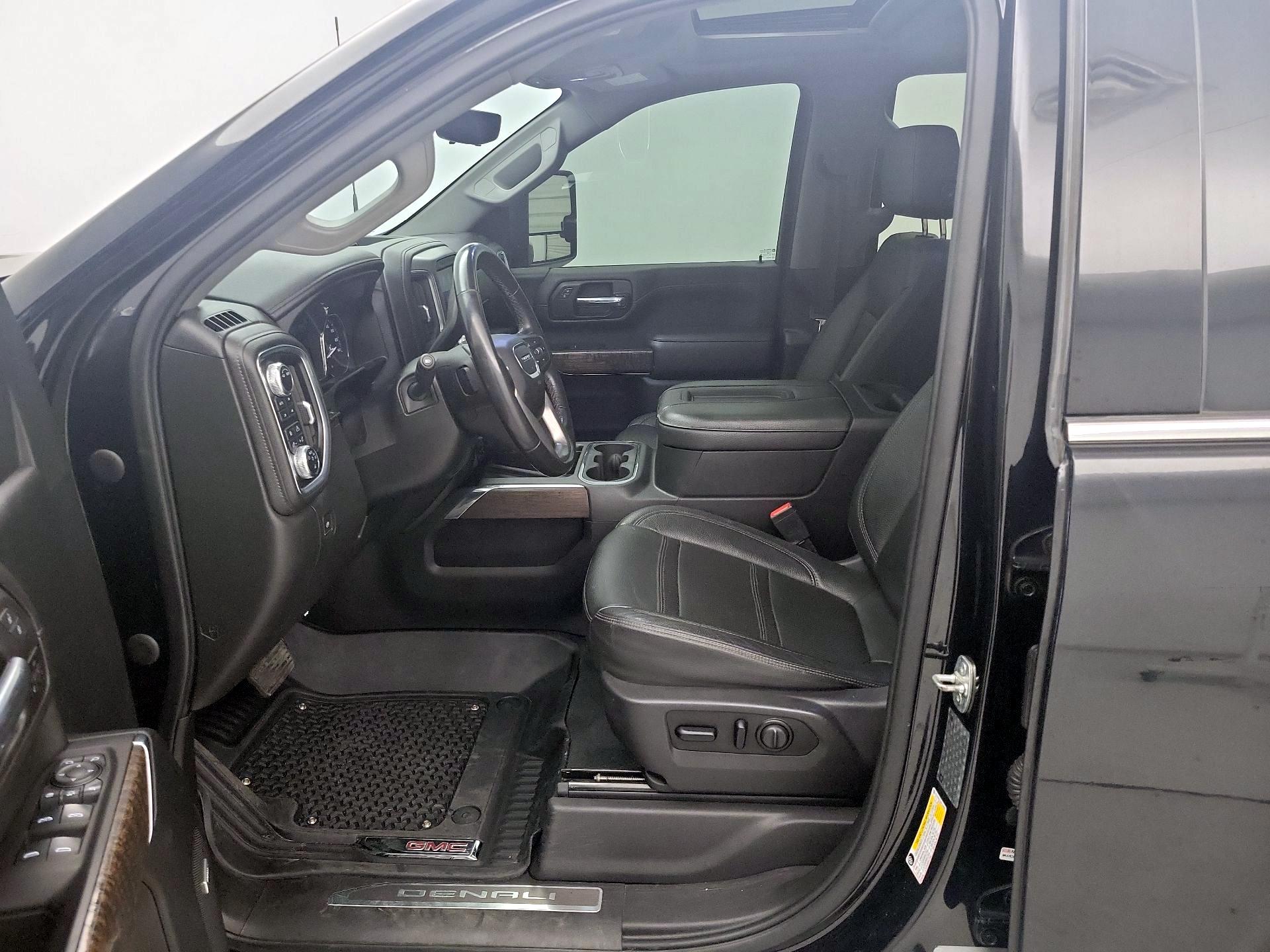 Thumbnail: 2021 GMC Sierra 3500 - 11