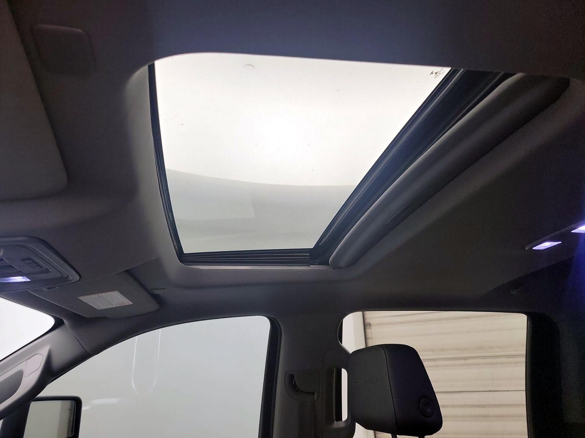 Thumbnail: 2021 GMC Sierra 3500 - 19