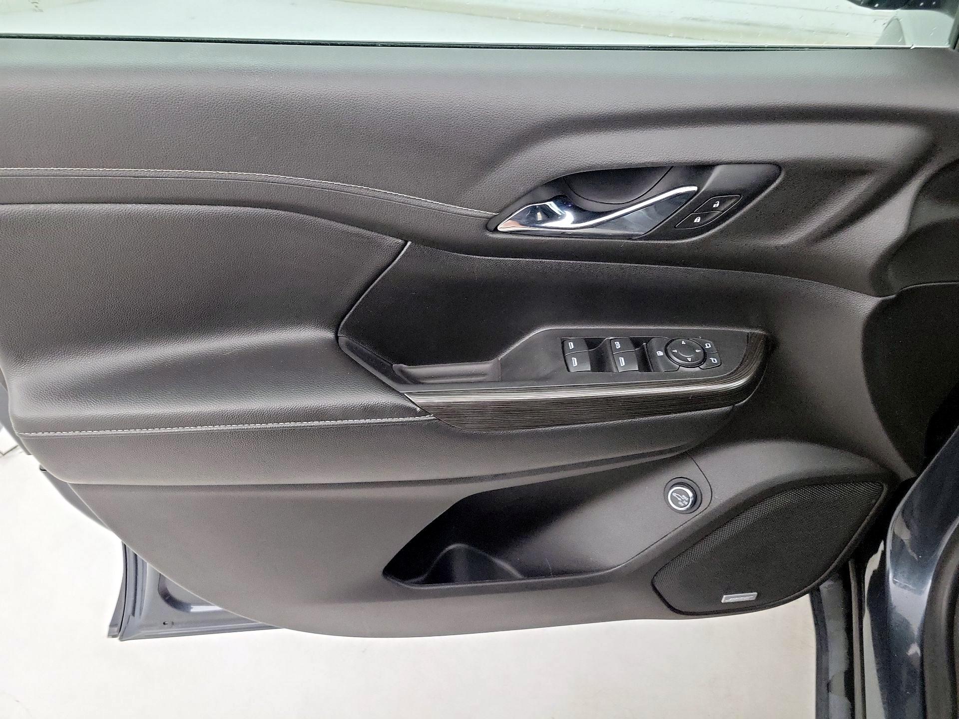 Thumbnail: 2019 GMC Acadia - 12