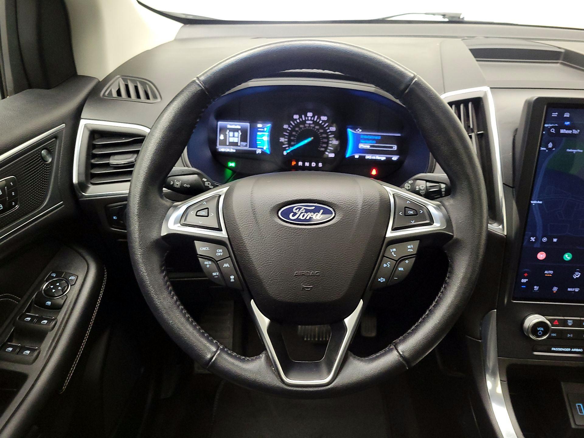 Thumbnail: 2023 Ford Edge - 10