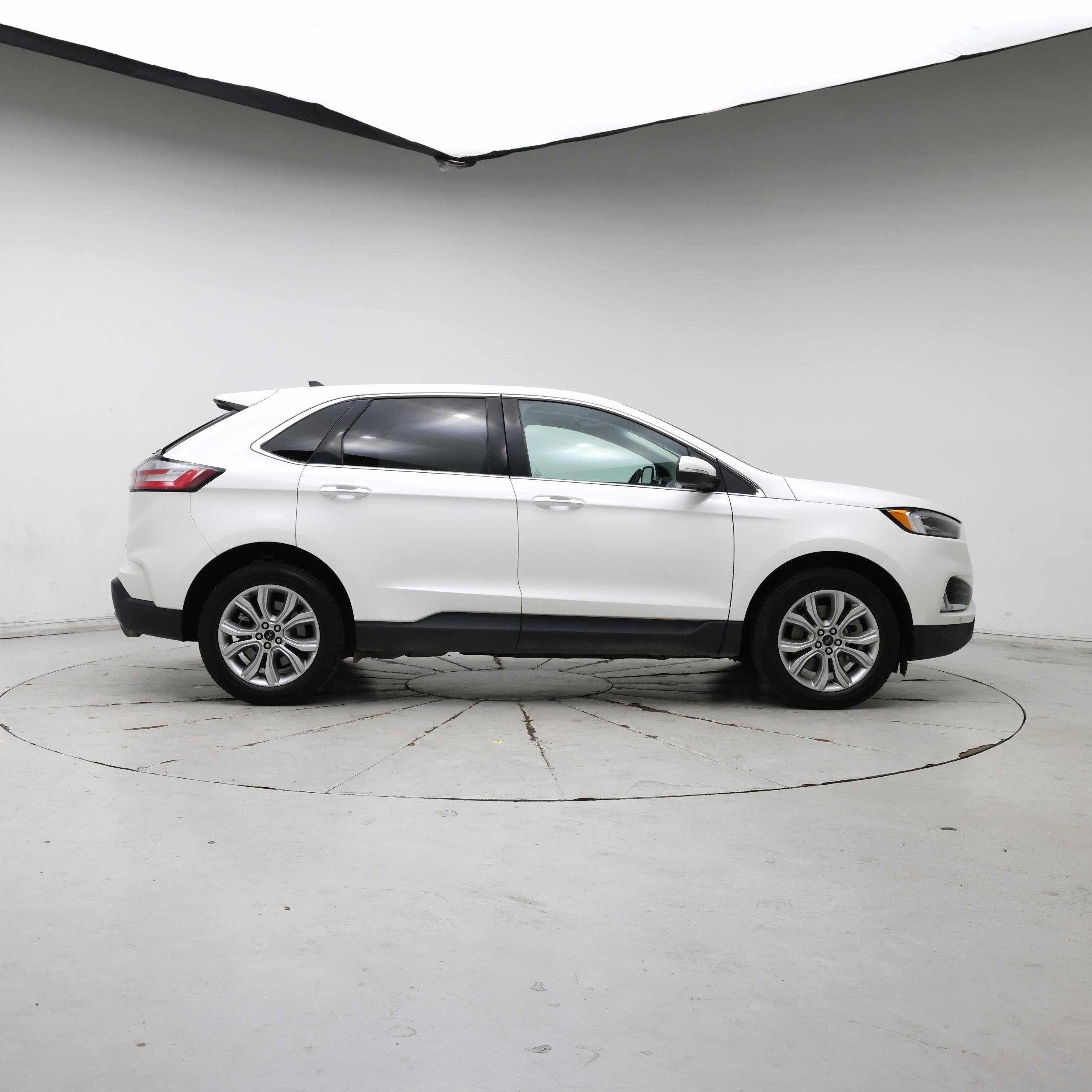 Thumbnail: 2023 Ford Edge - 7