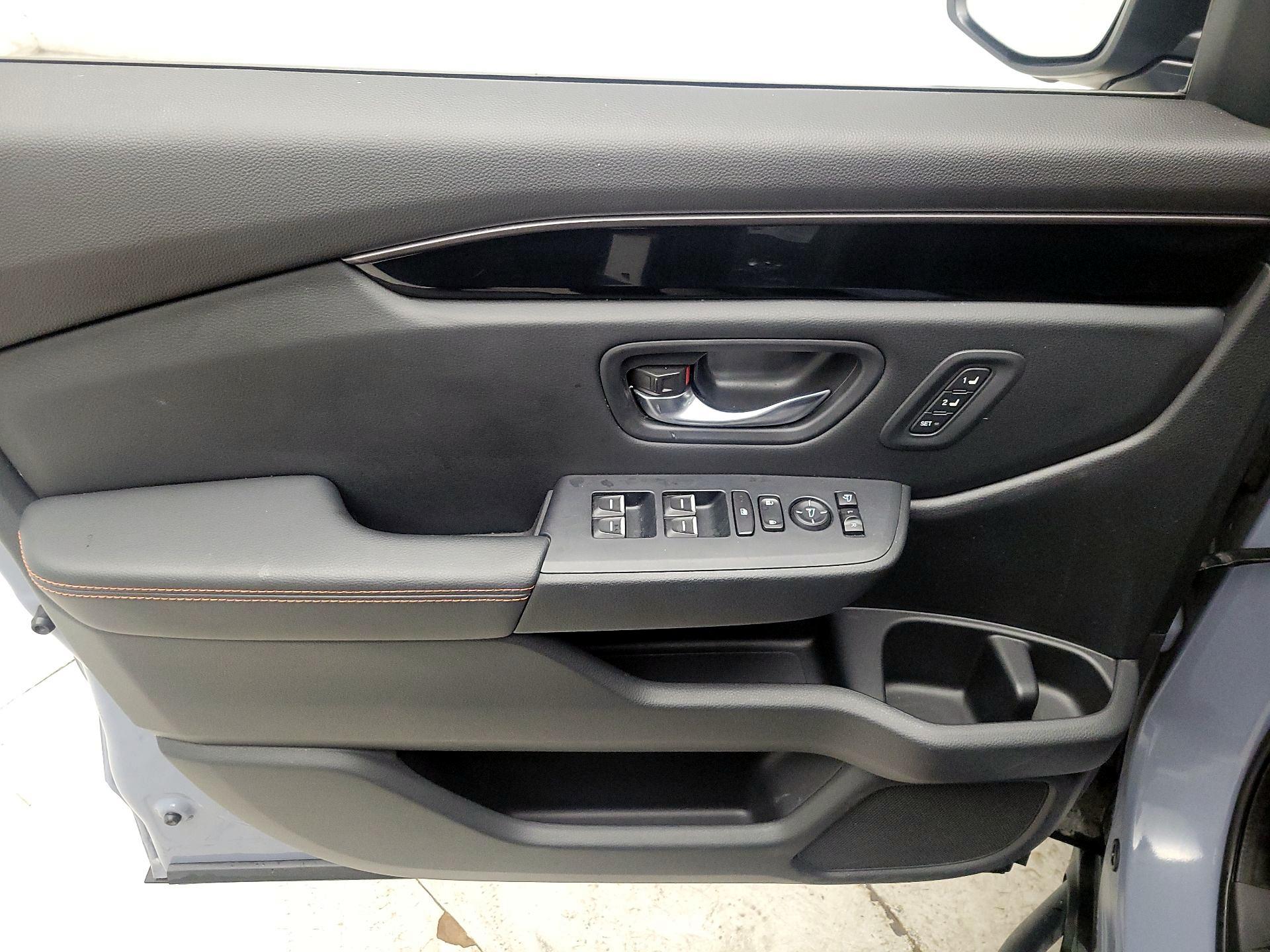 Thumbnail: 2024 Honda Pilot - 12