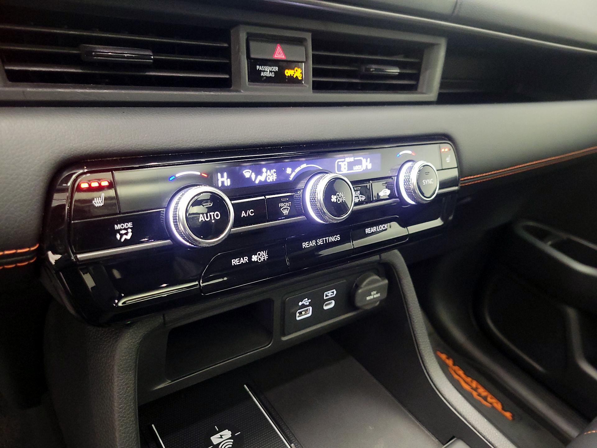 Thumbnail: 2024 Honda Pilot - 16