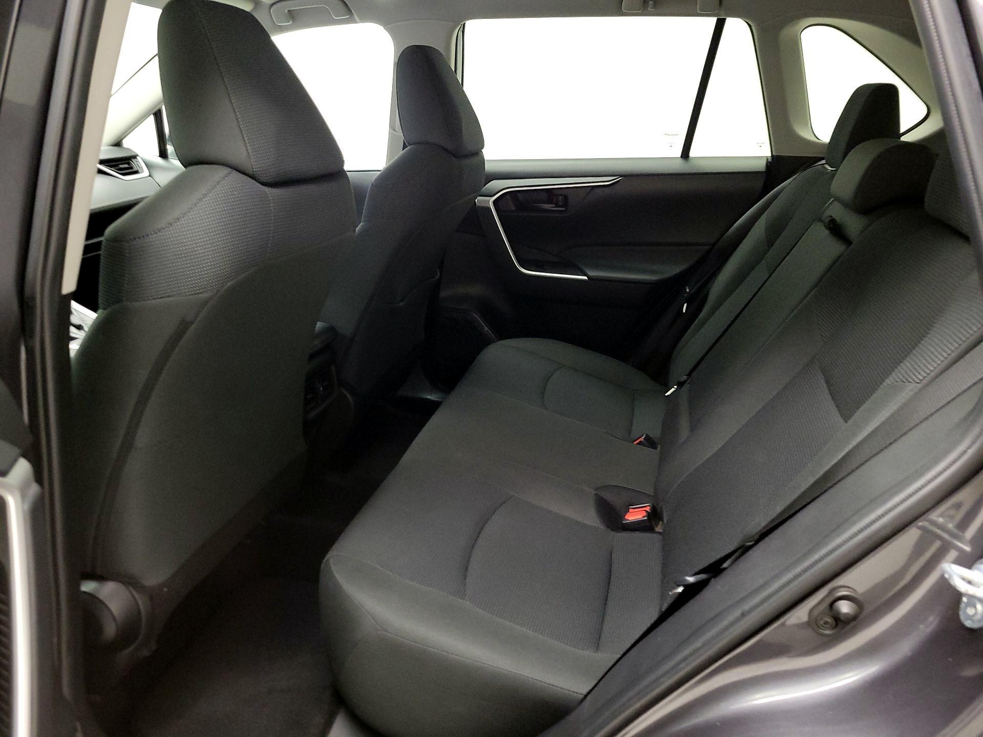 Thumbnail: 2024 Toyota RAV4 - 17