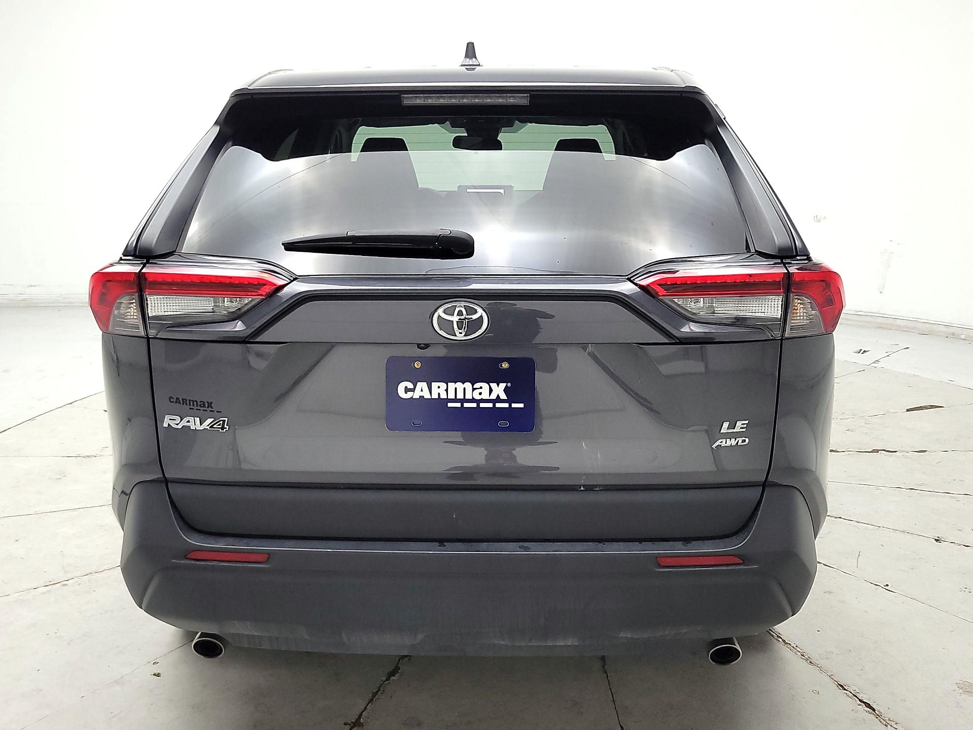 Thumbnail: 2024 Toyota RAV4 - 6